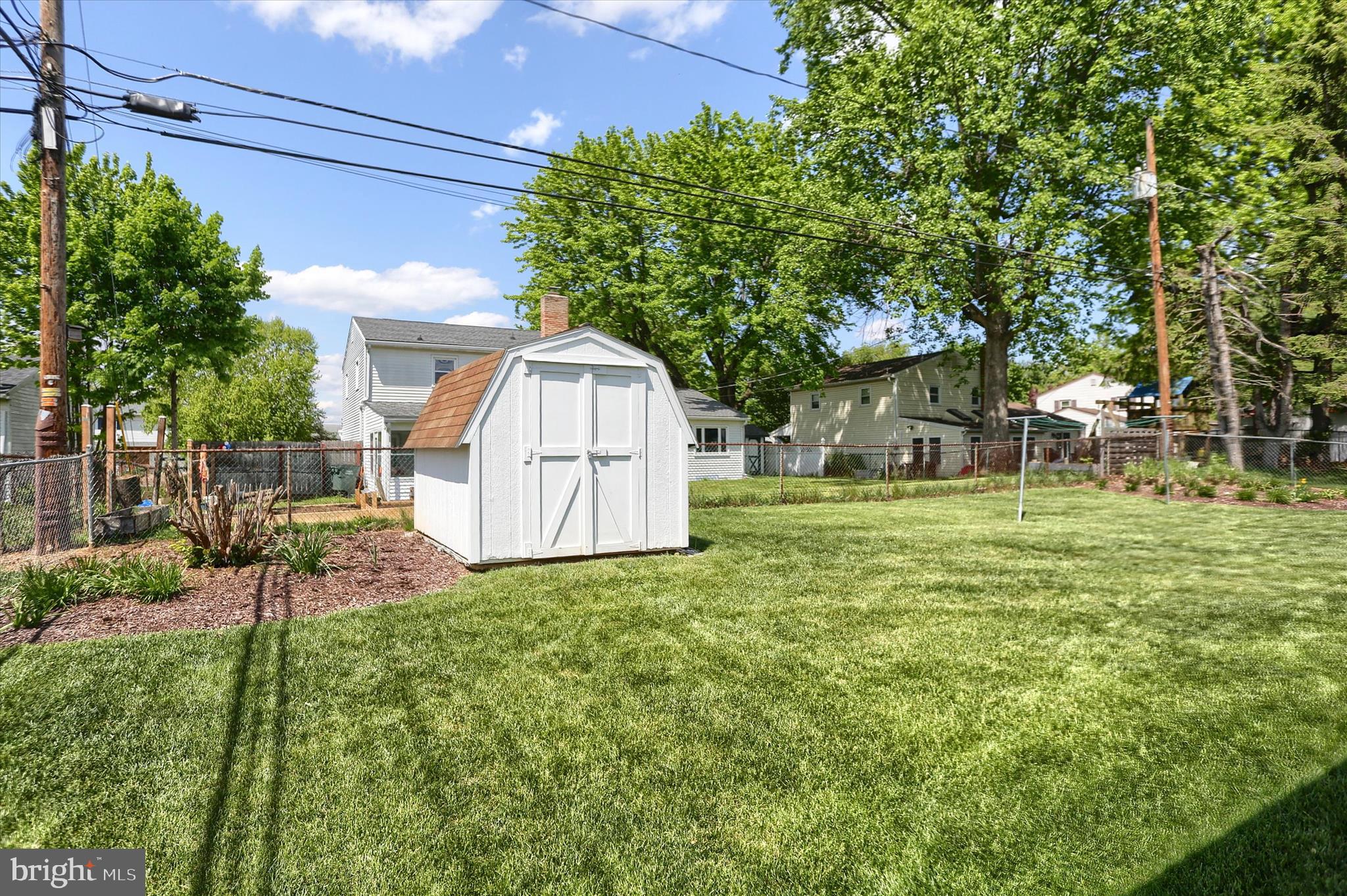 WINDSOR PARK - Residential