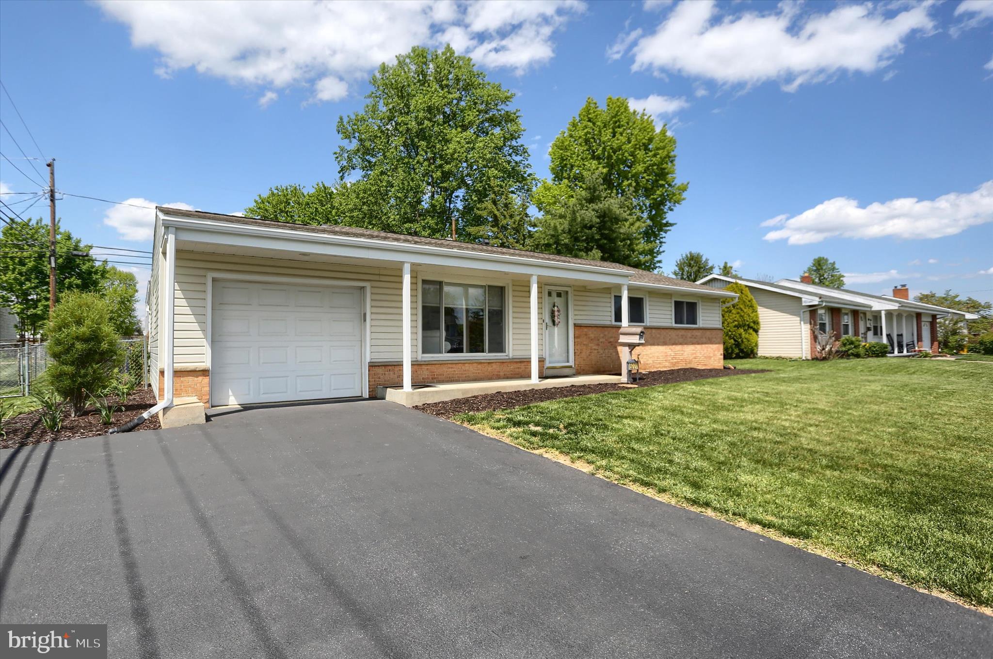 WINDSOR PARK - Residential