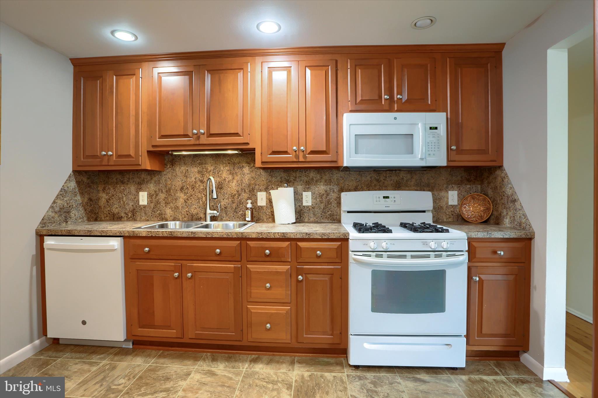 WINDSOR PARK - Residential