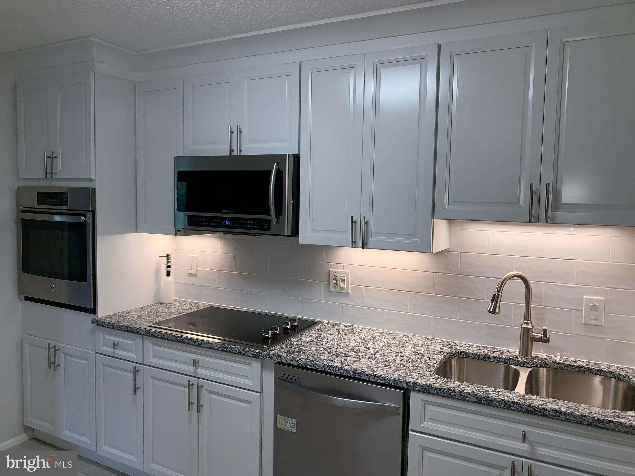 MONTEBELLO - Residential Lease