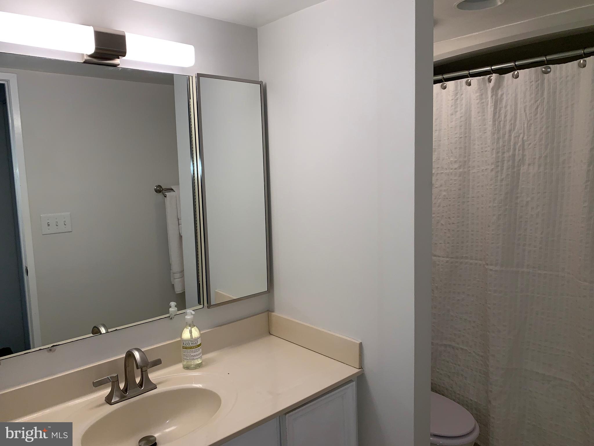 MONTEBELLO - Residential Lease