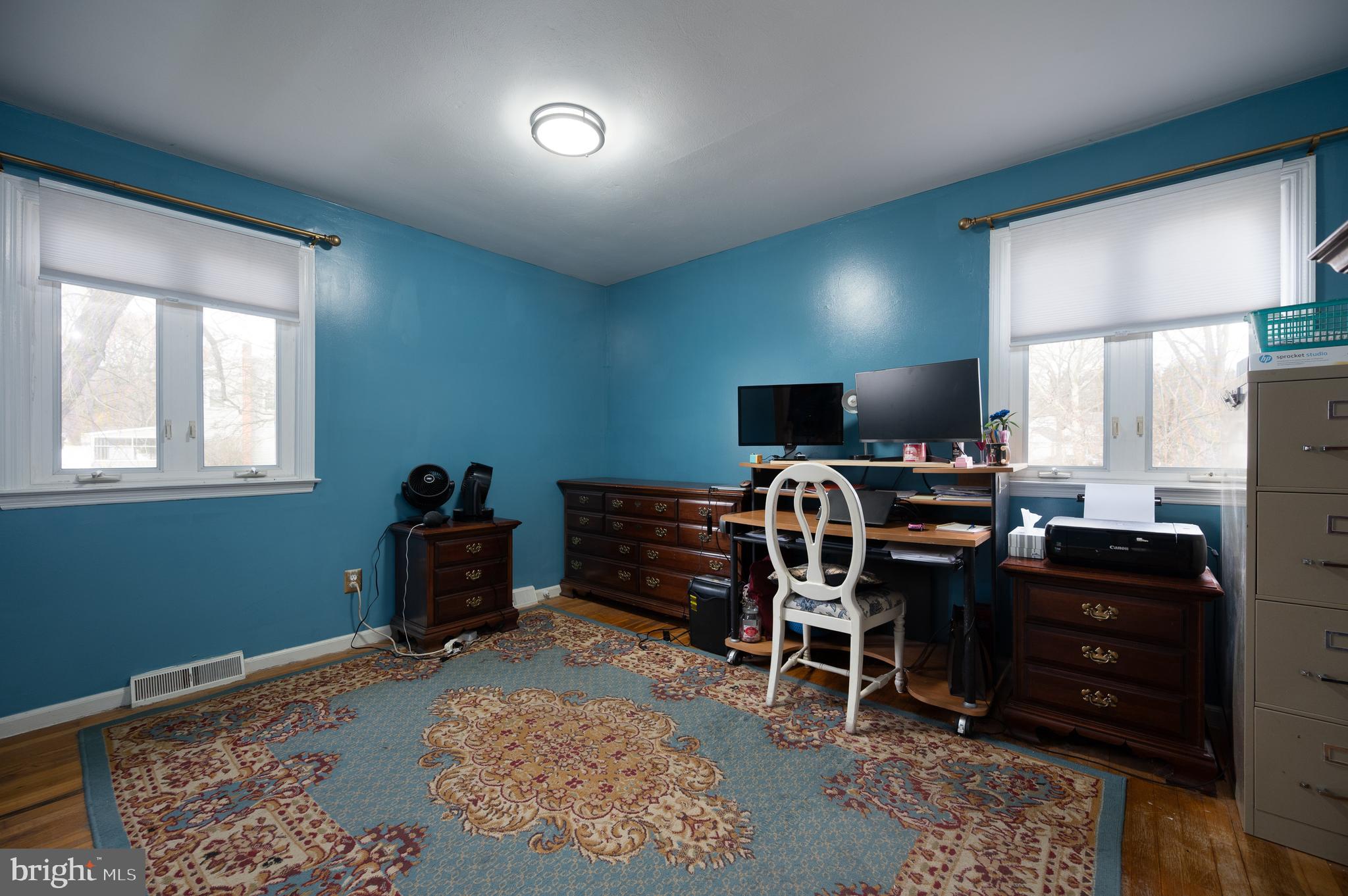 DEACONS WALK - Residential