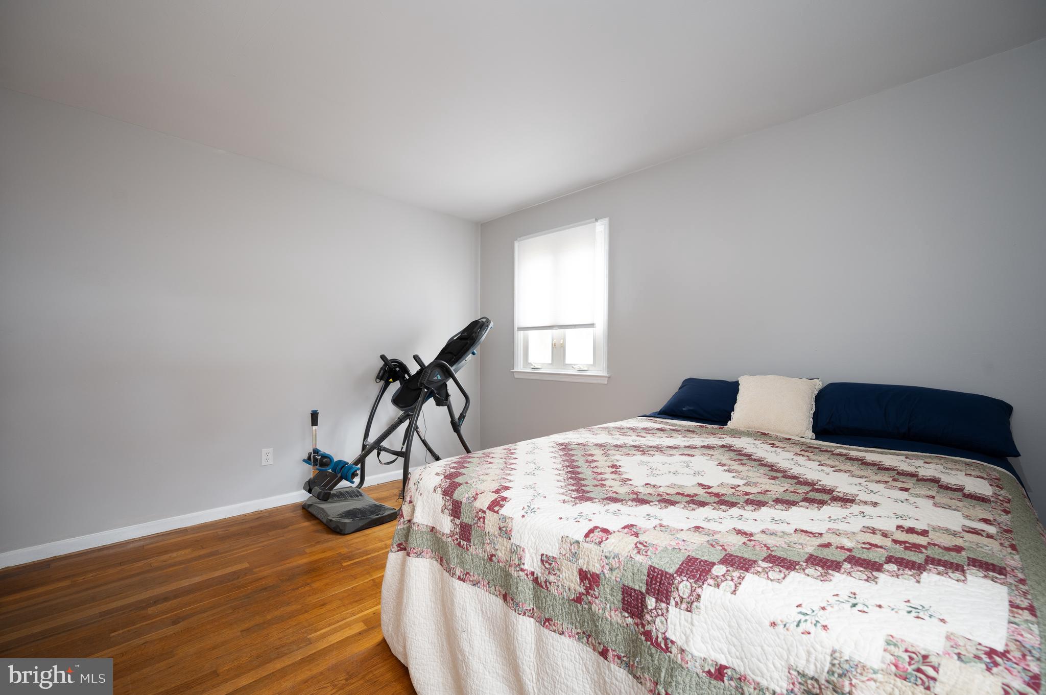 DEACONS WALK - Residential