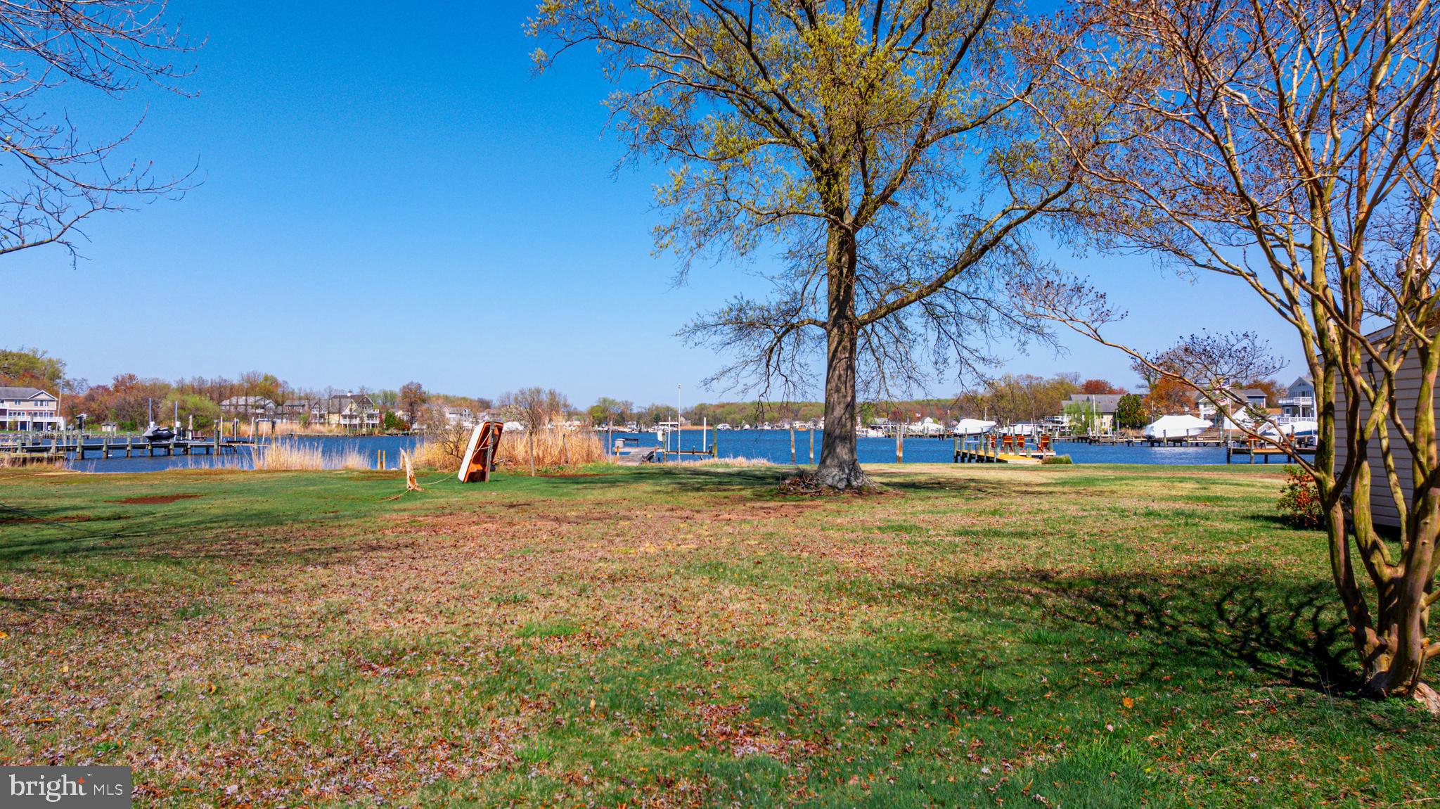 BOWLEYS QUARTERS - Land