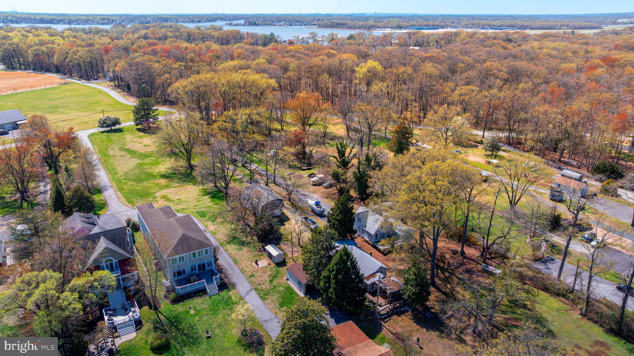 BOWLEYS QUARTERS - Land