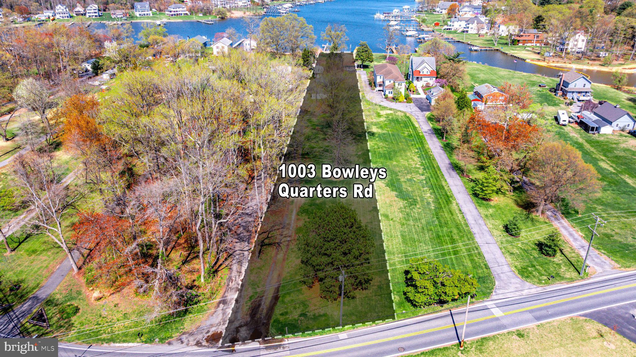 BOWLEYS QUARTERS - Land