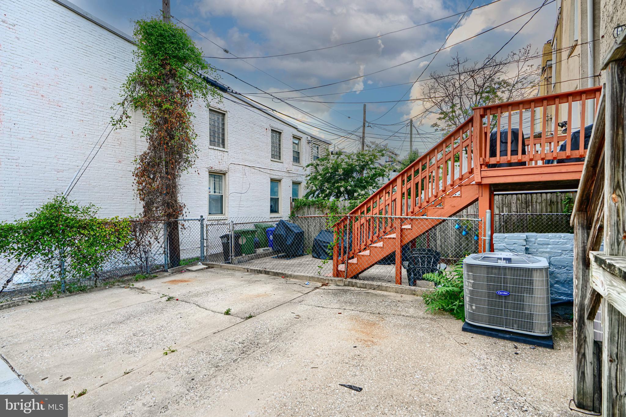 FEDERAL HILL HISTORIC DISTRICT - Residential Lease