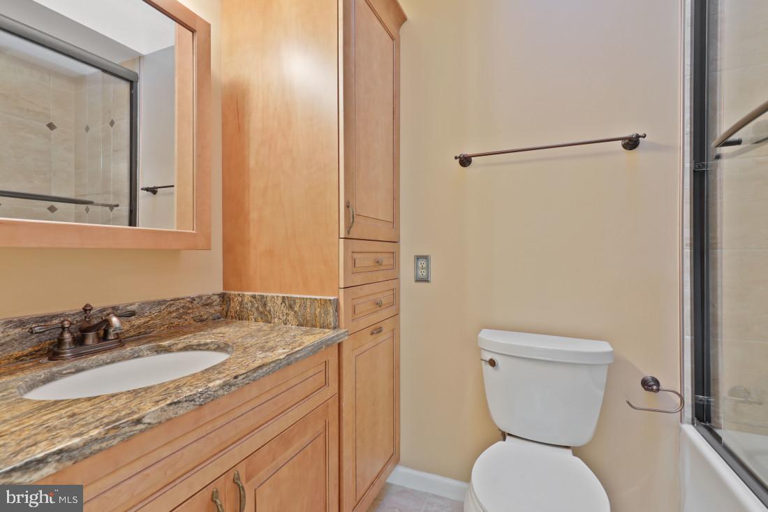 OLNEY OAKS - Residential