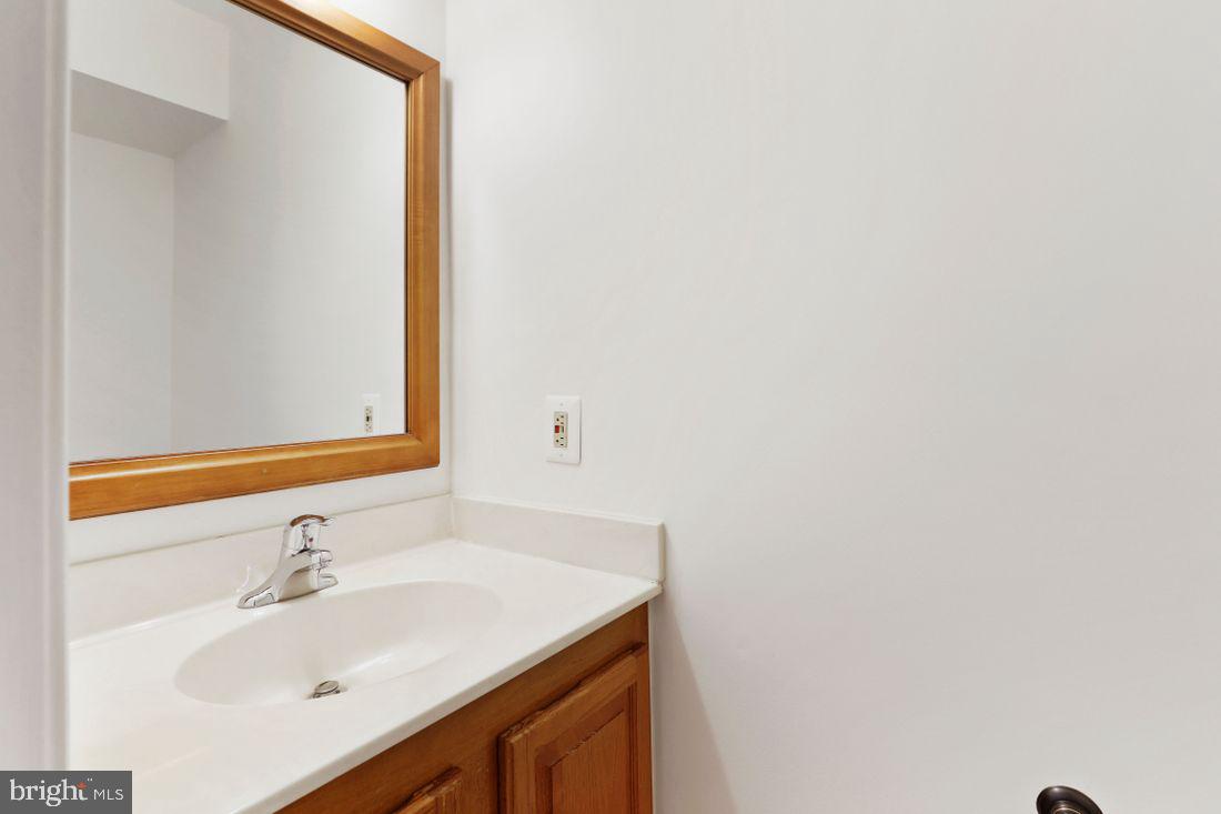 OLNEY OAKS - Residential