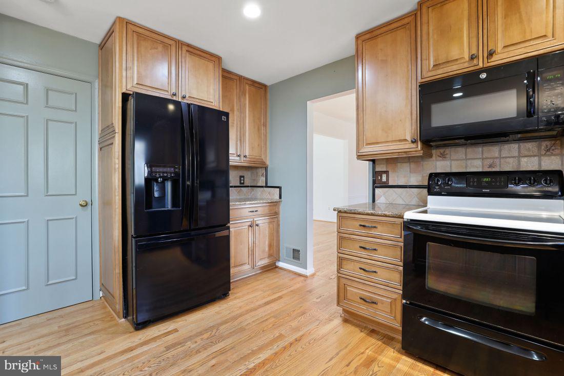 OLNEY OAKS - Residential