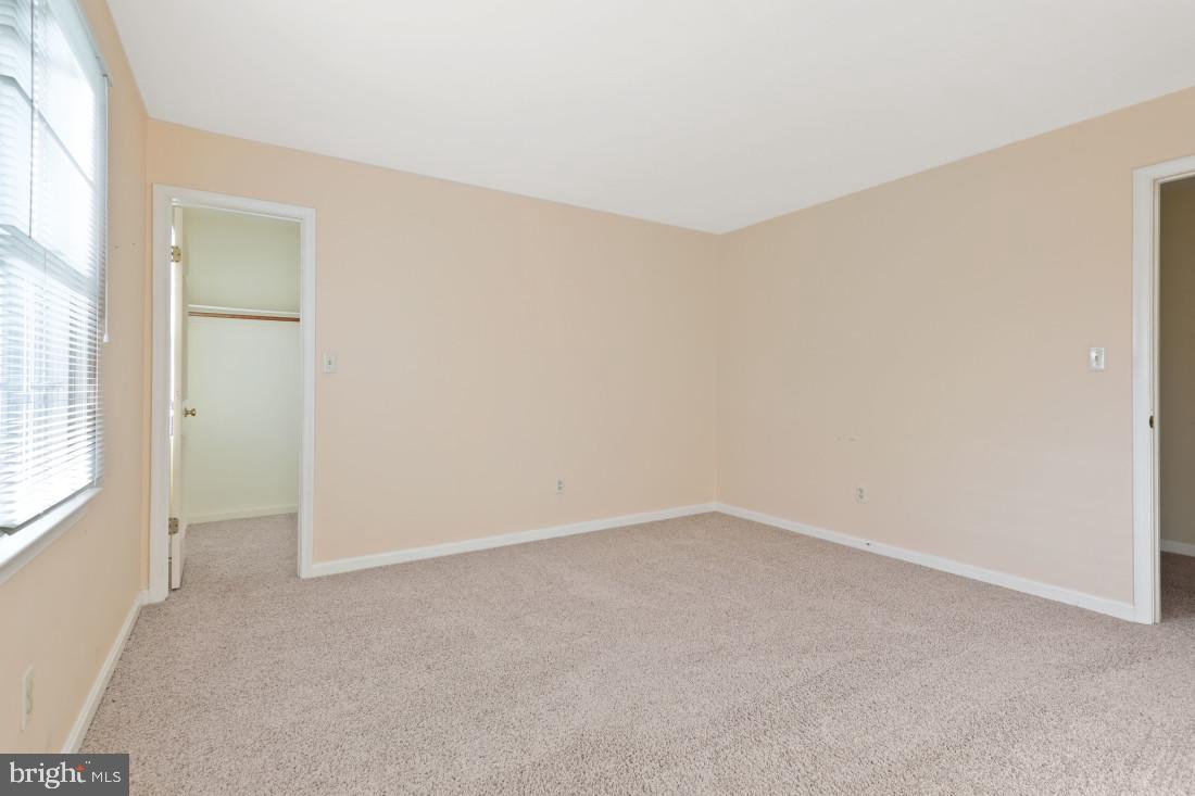 OLNEY OAKS - Residential