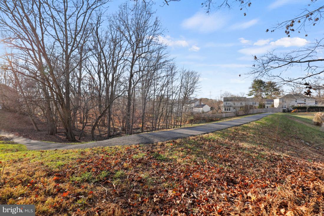 OLNEY OAKS - Residential