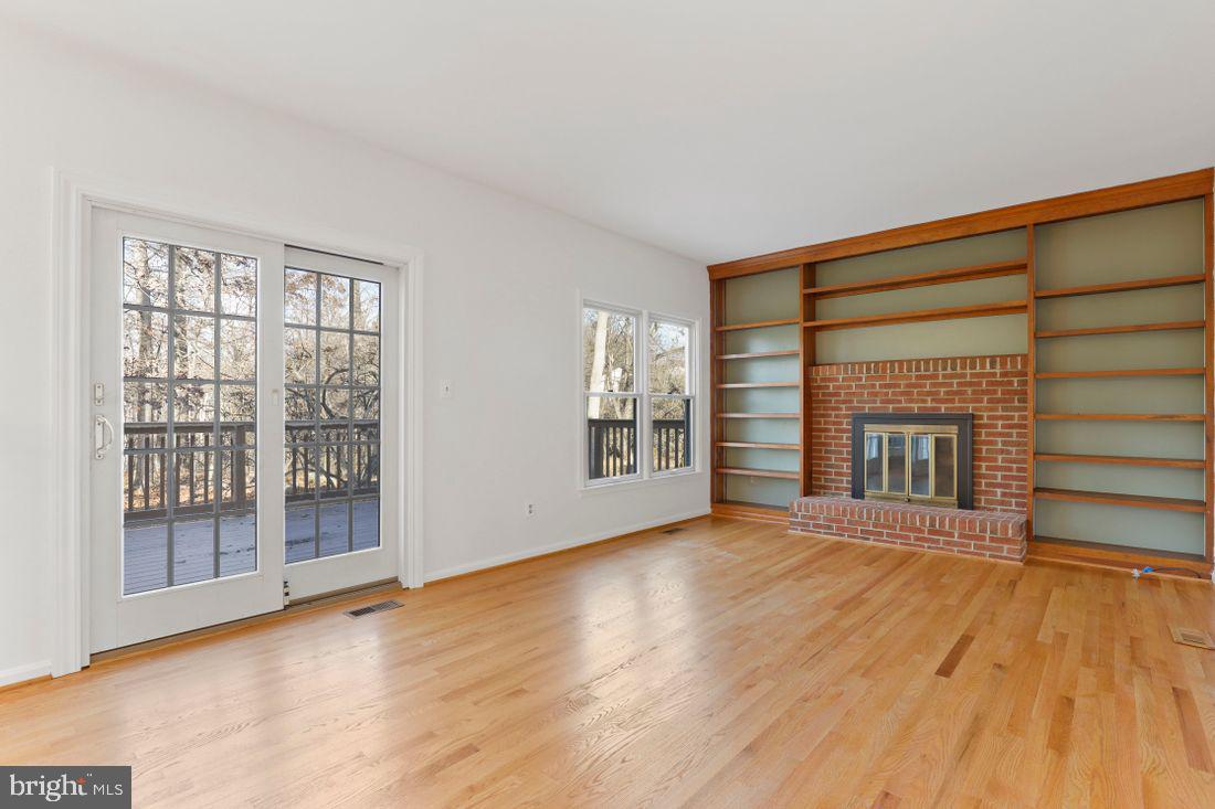 OLNEY OAKS - Residential