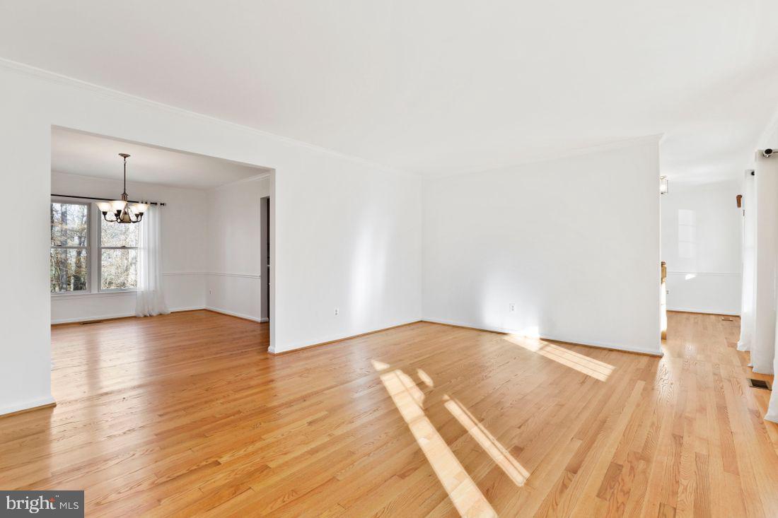 OLNEY OAKS - Residential