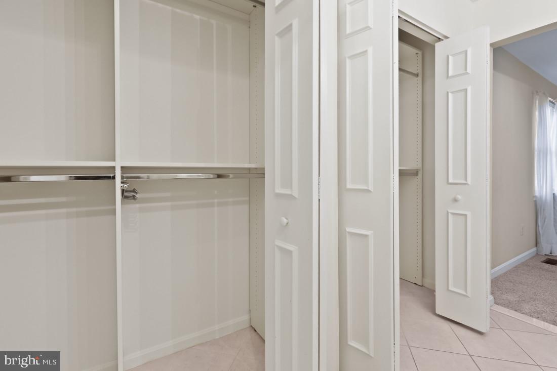 OLNEY OAKS - Residential