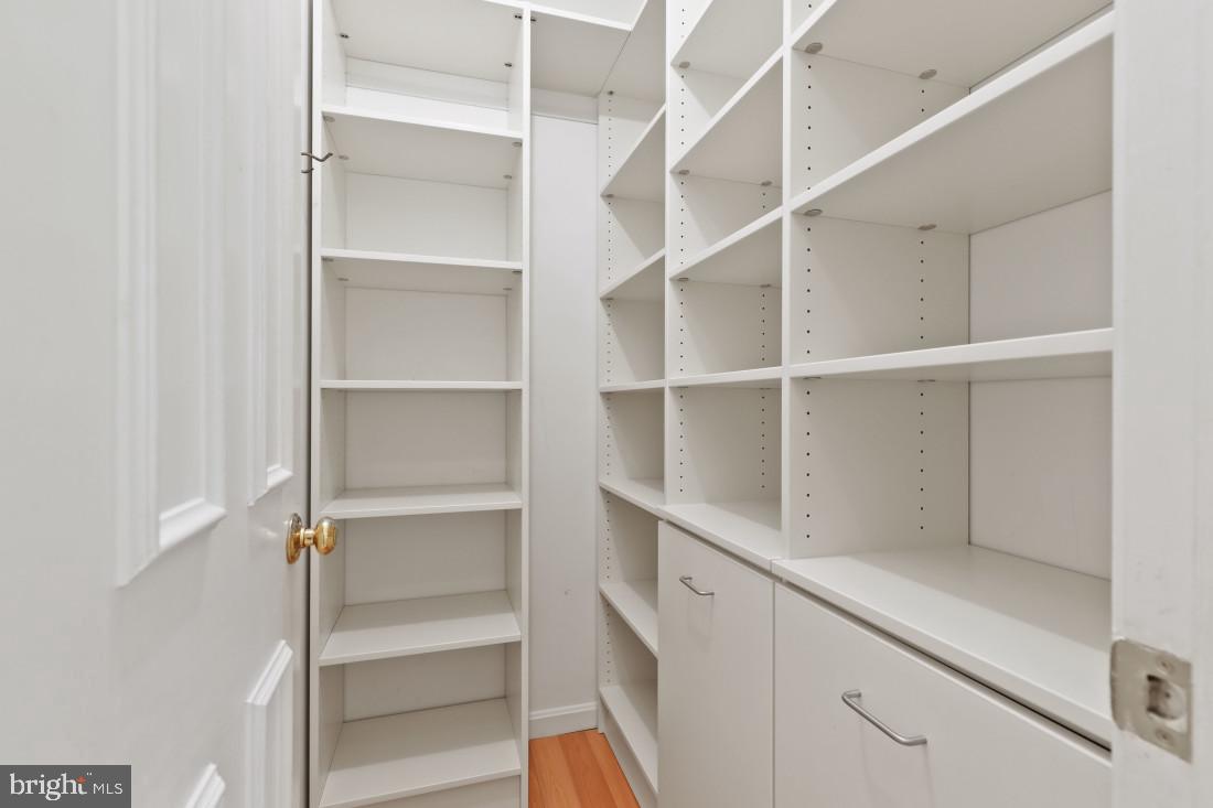 OLNEY OAKS - Residential