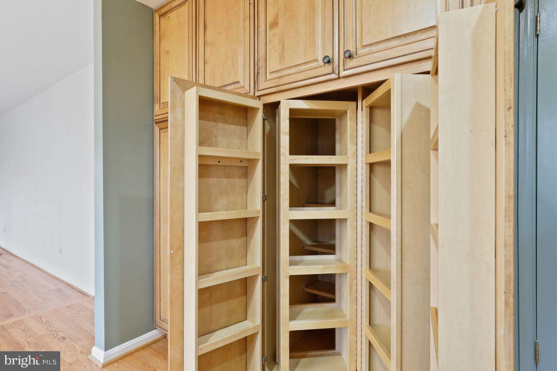 OLNEY OAKS - Residential