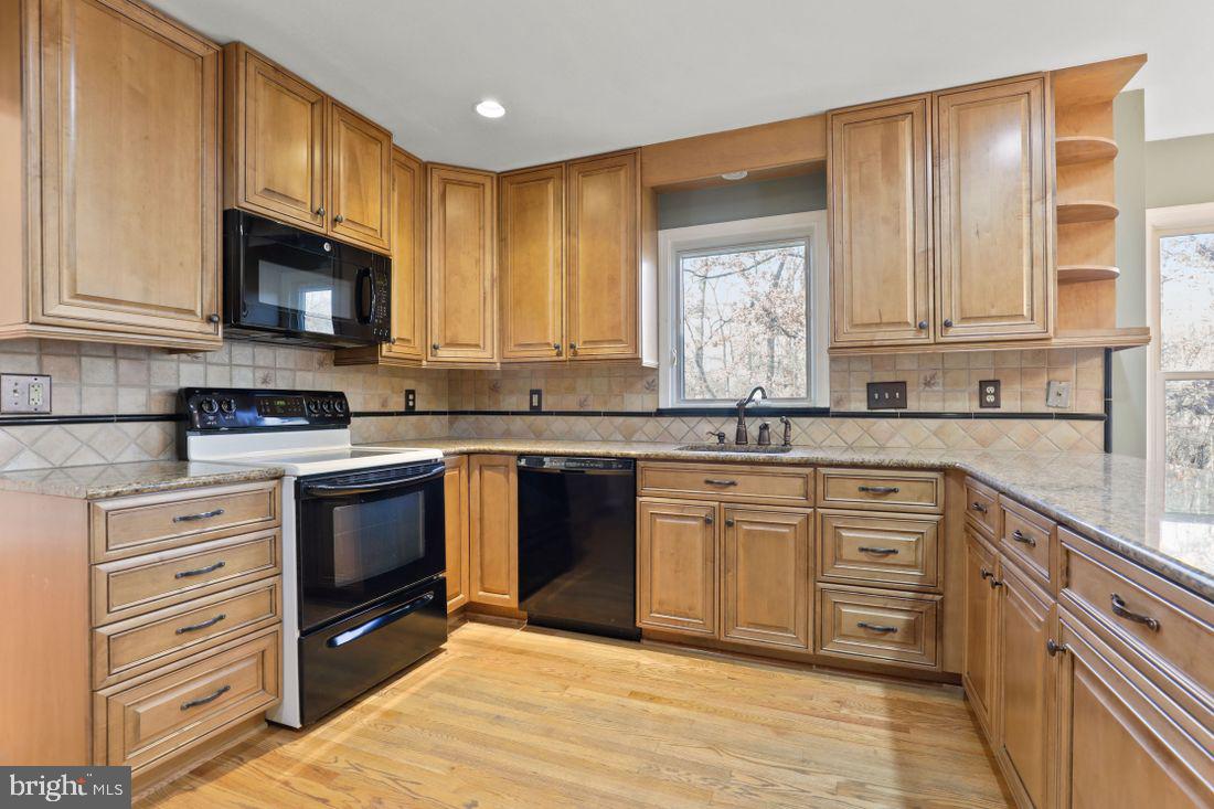 OLNEY OAKS - Residential