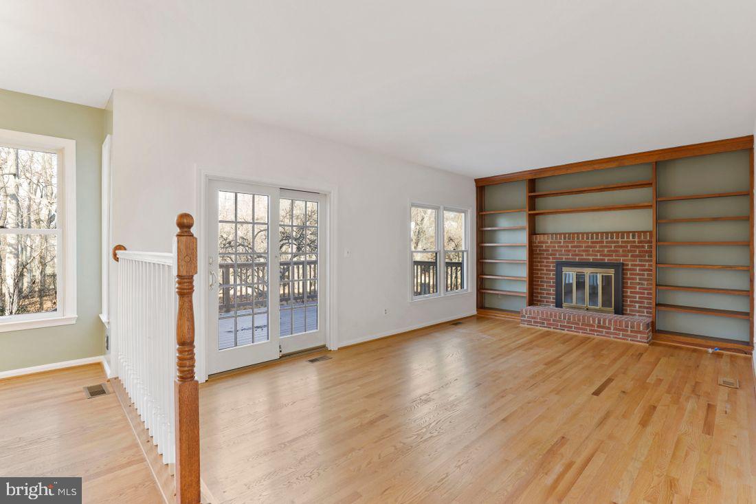 OLNEY OAKS - Residential