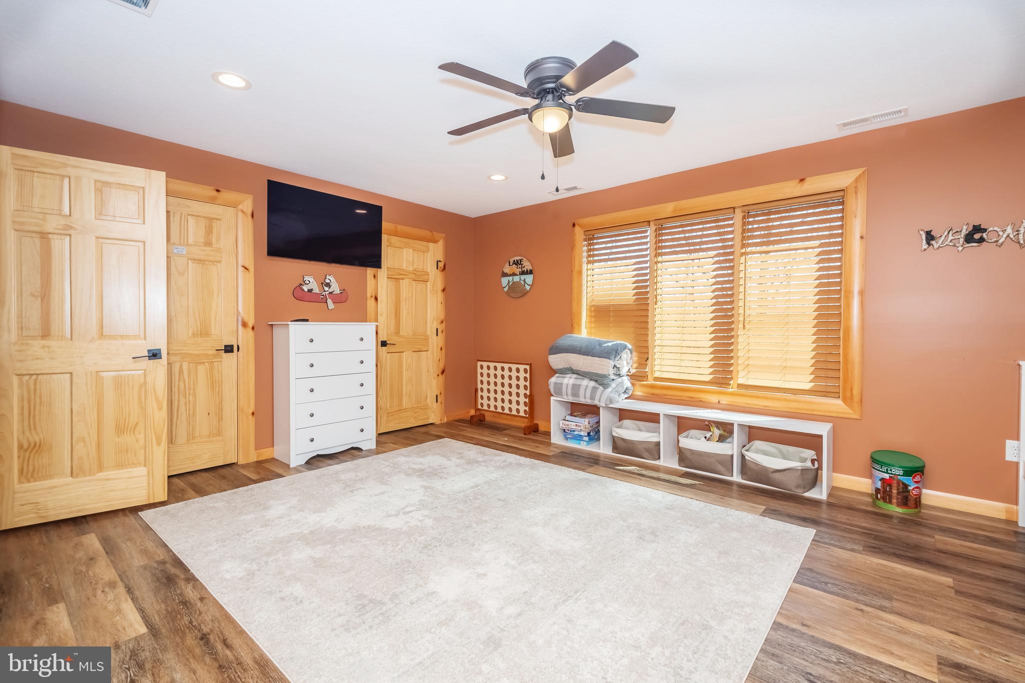 LAGO VISTA - Residential