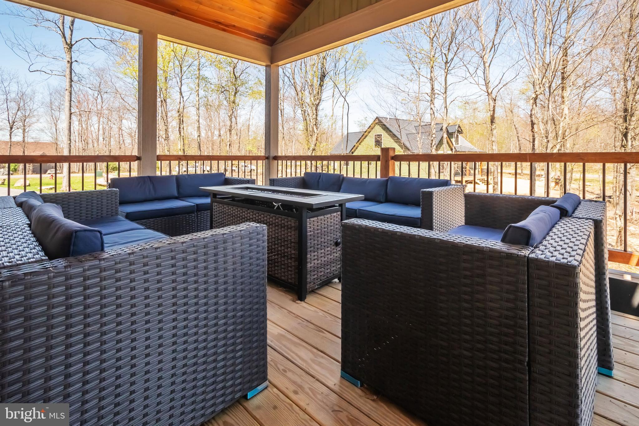 LAGO VISTA - Residential