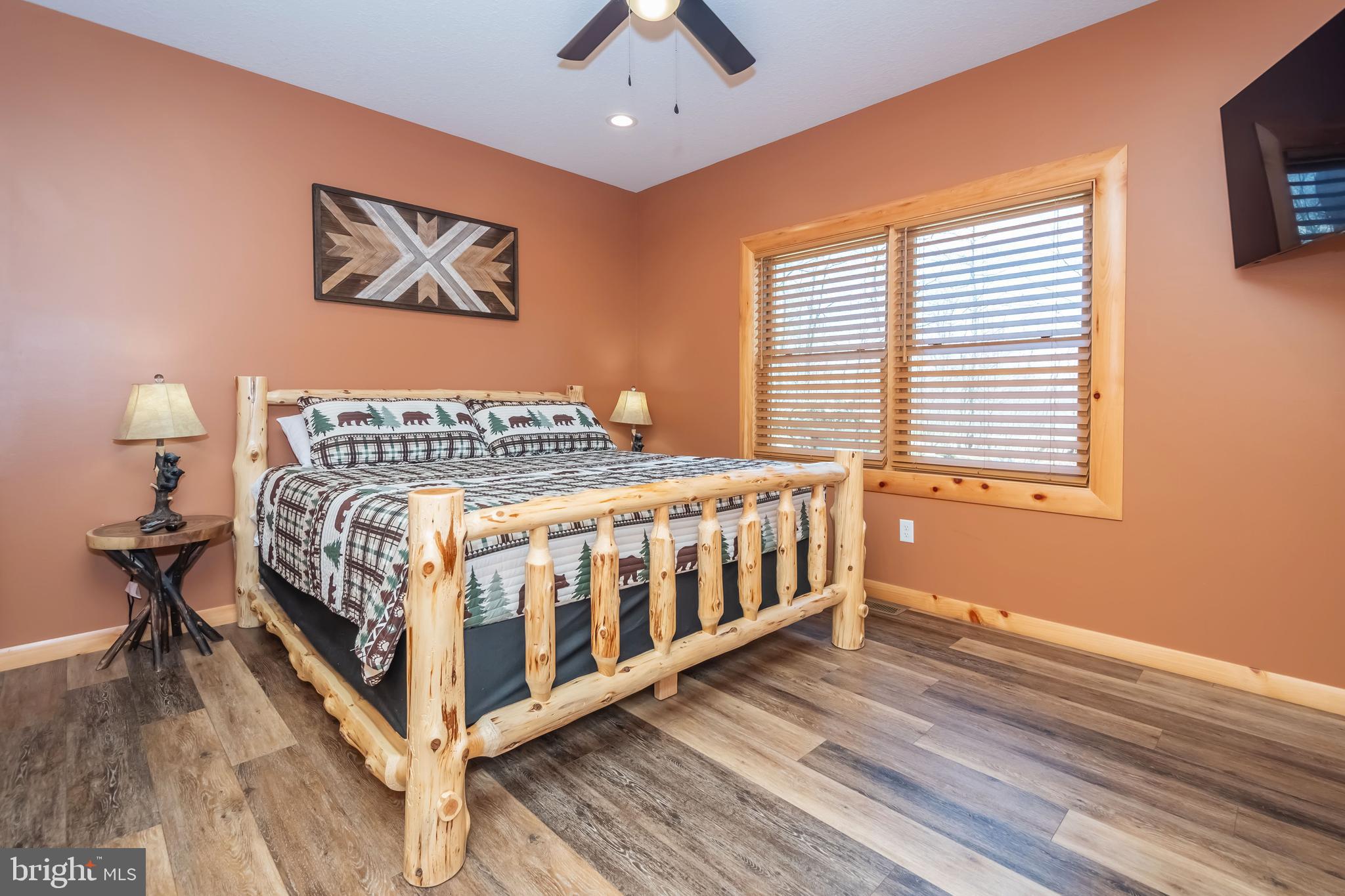 LAGO VISTA - Residential