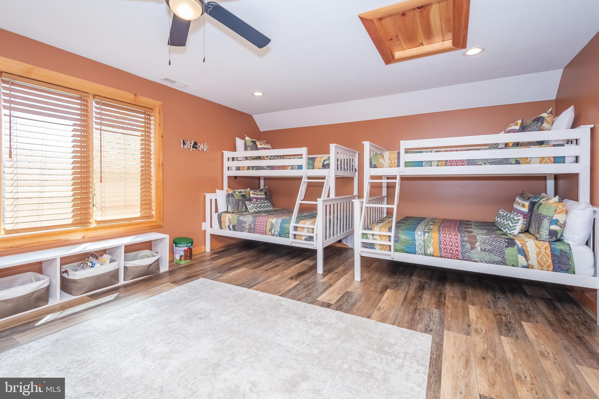 LAGO VISTA - Residential