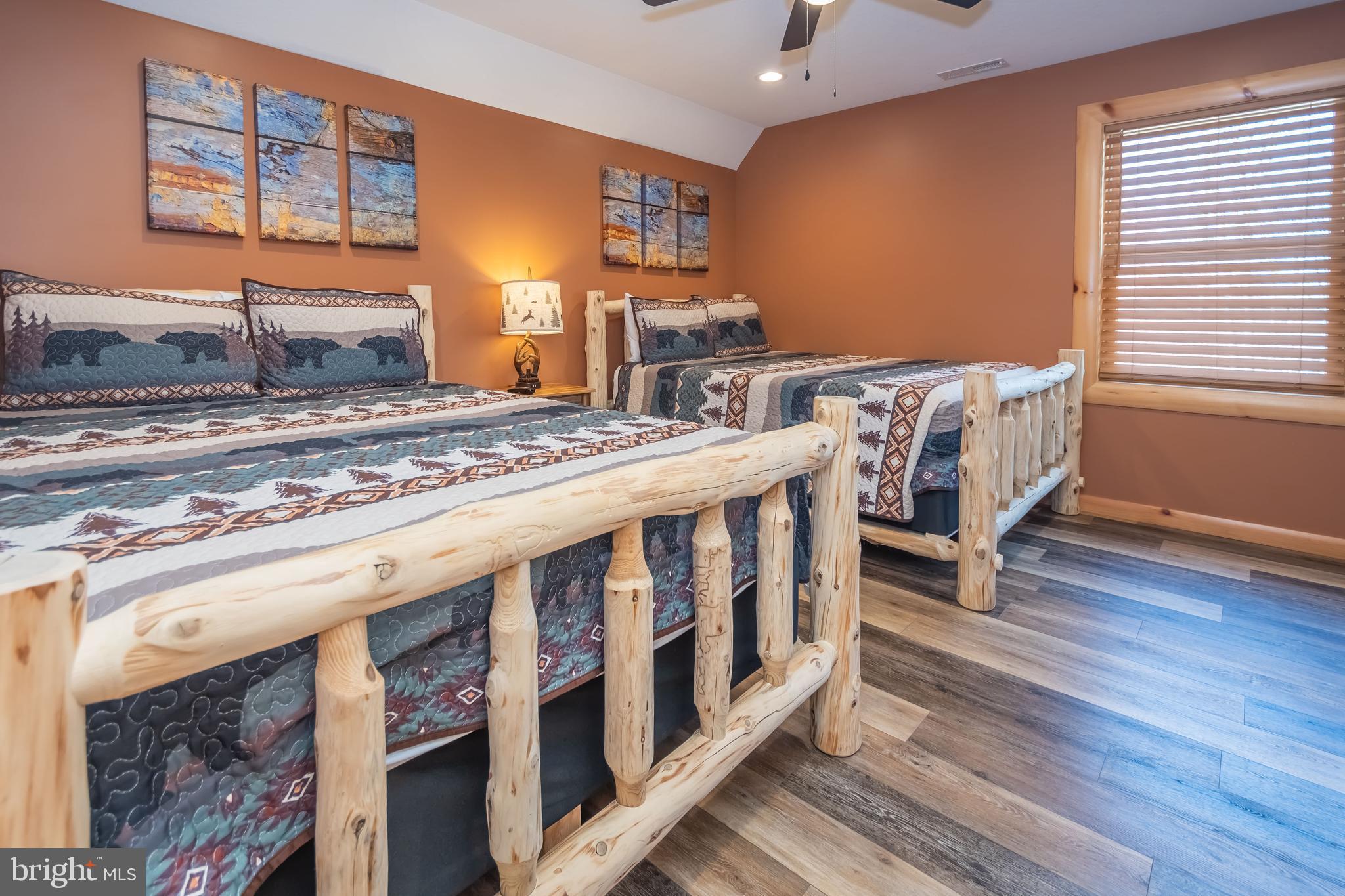 LAGO VISTA - Residential