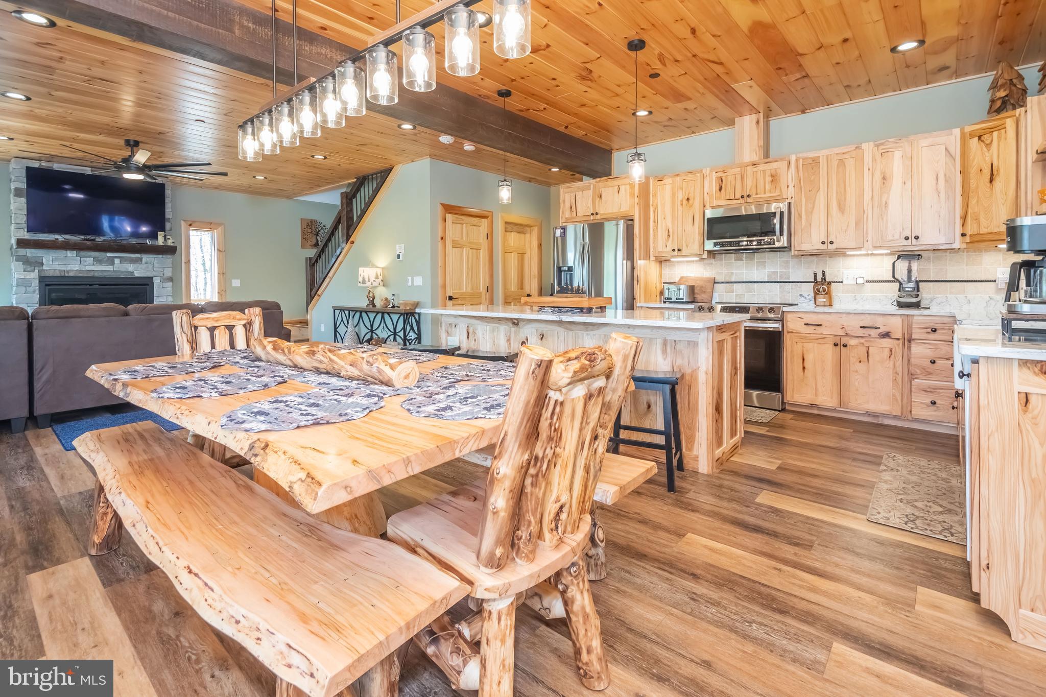 LAGO VISTA - Residential