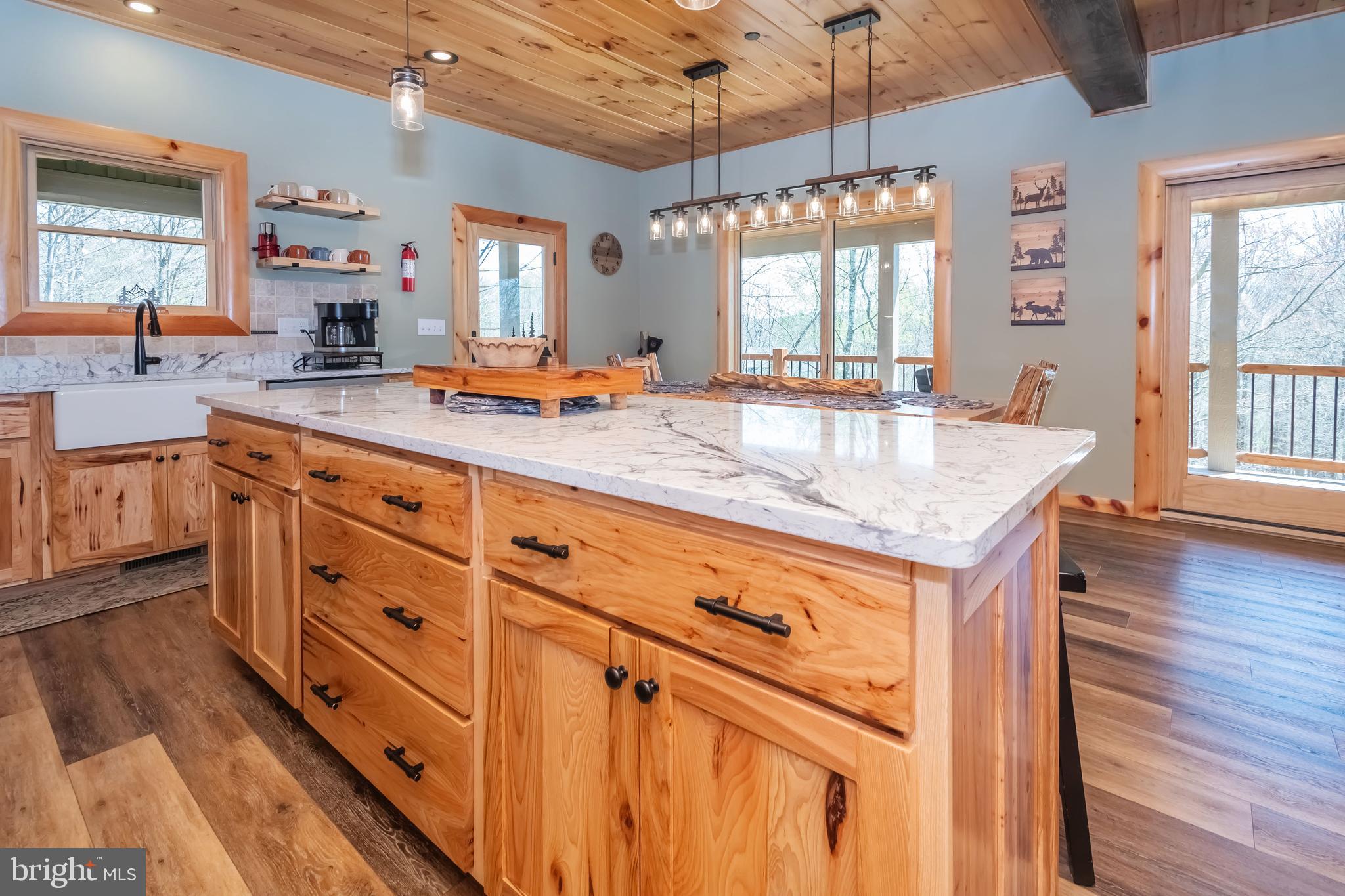 LAGO VISTA - Residential