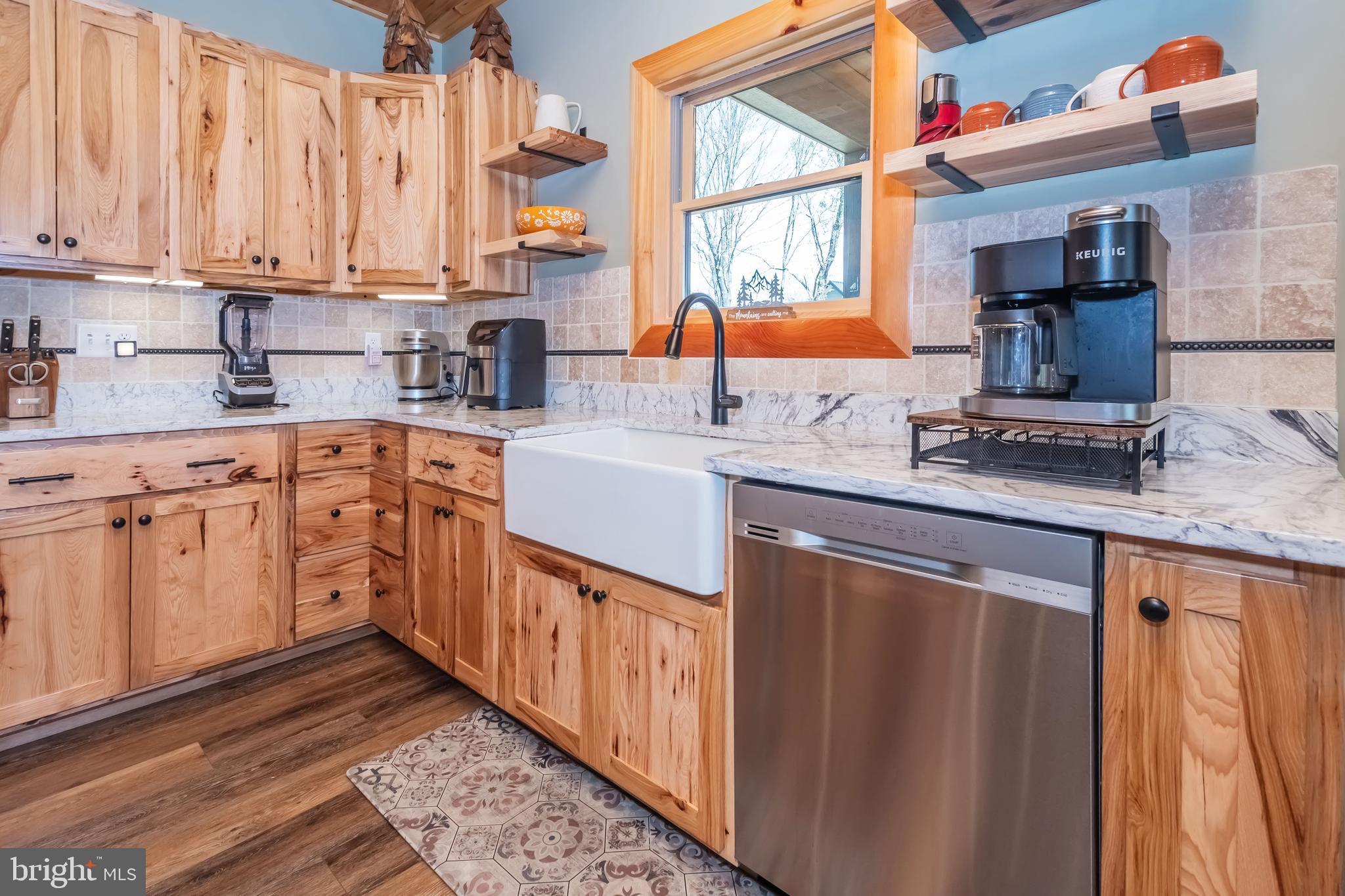 LAGO VISTA - Residential