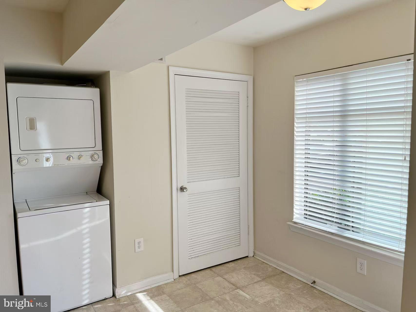 BATTERY HEIGHTS - Residential