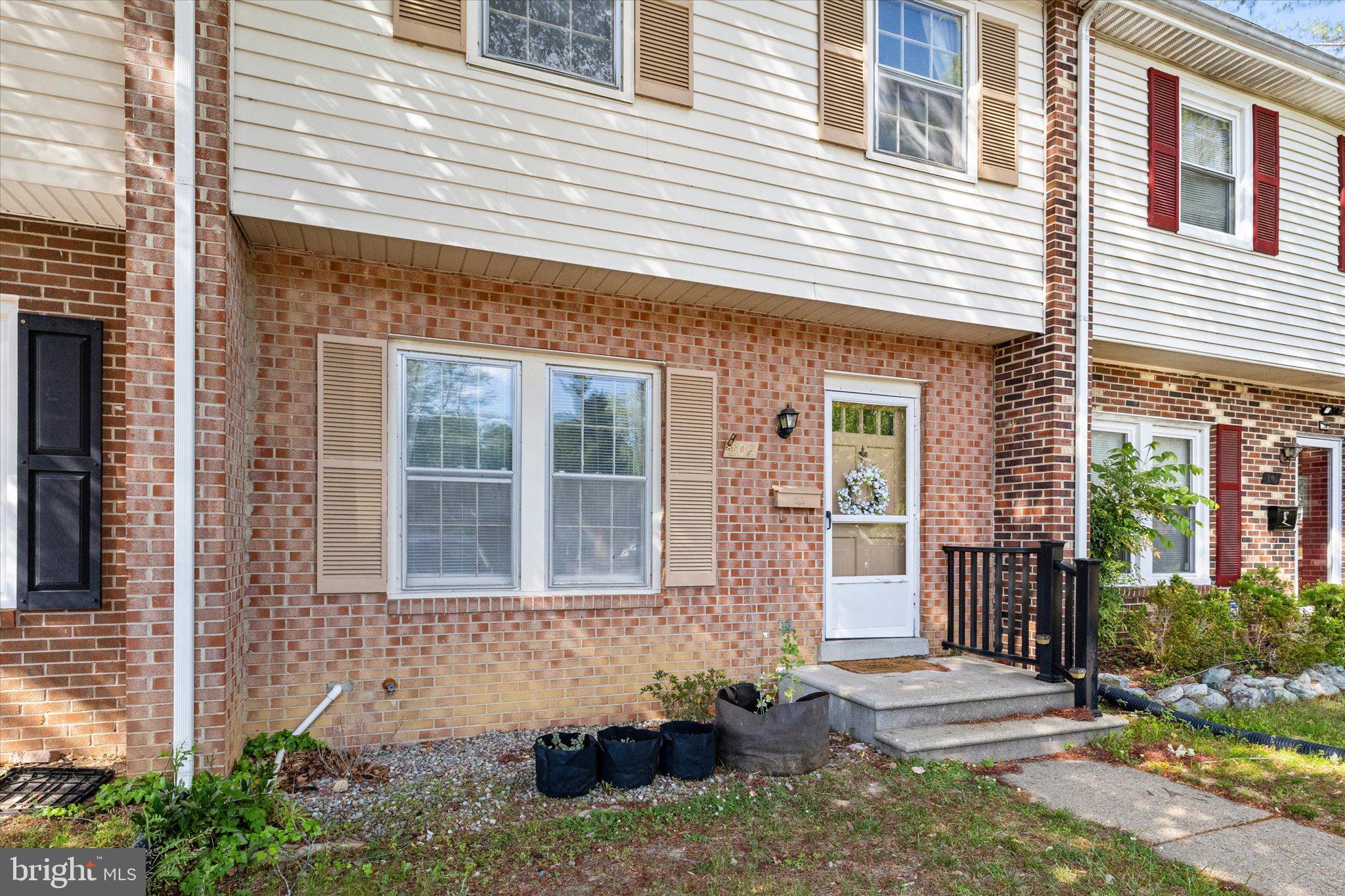 SPRING VALLEY - Residential