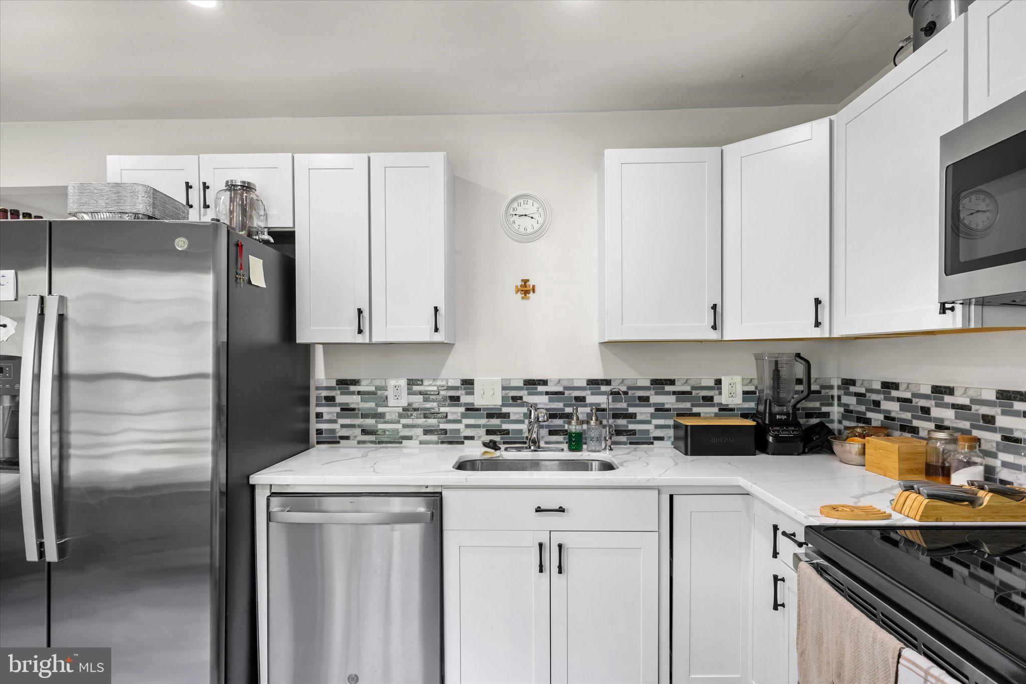 SPRING VALLEY - Residential
