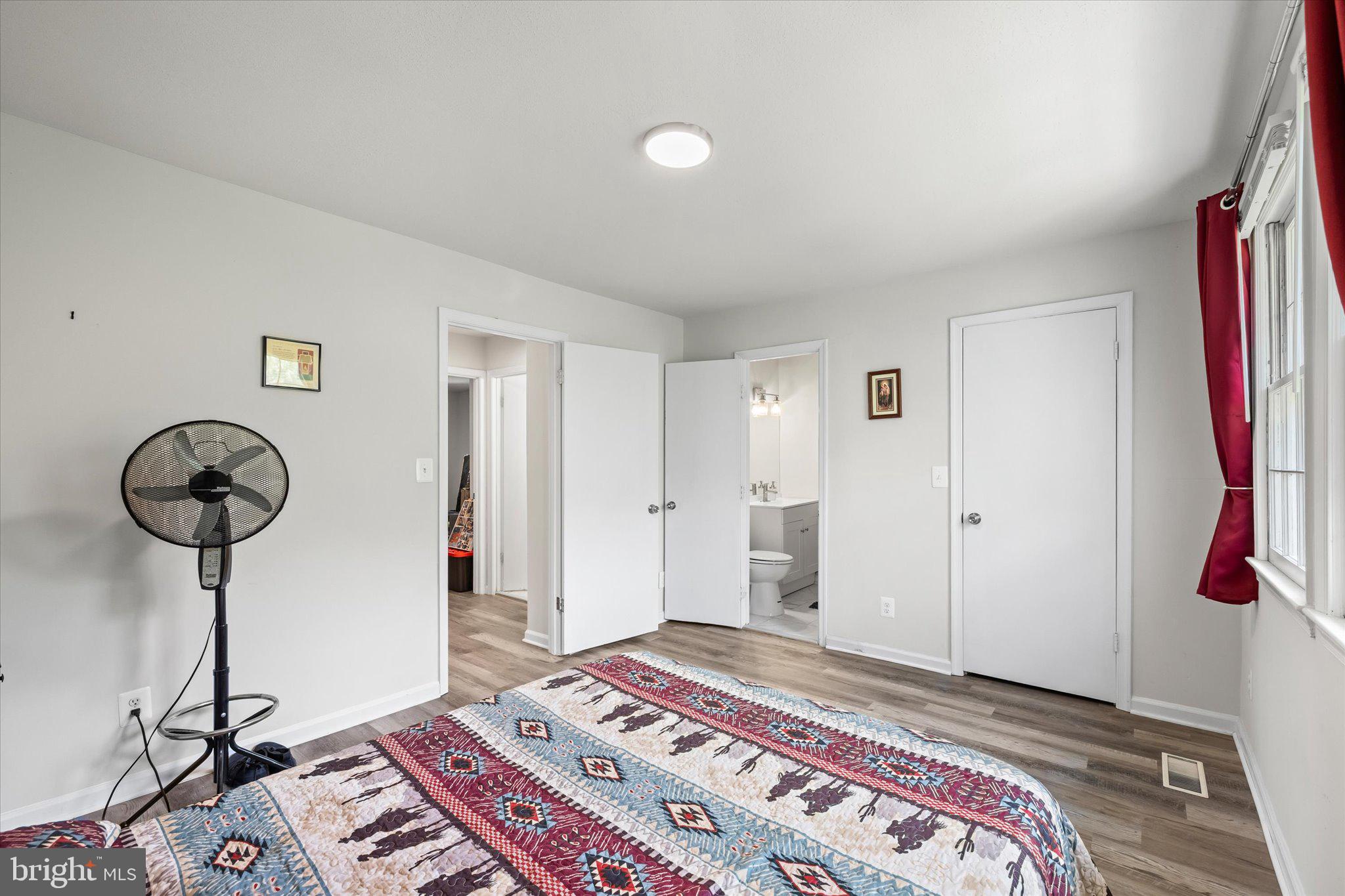 SPRING VALLEY - Residential