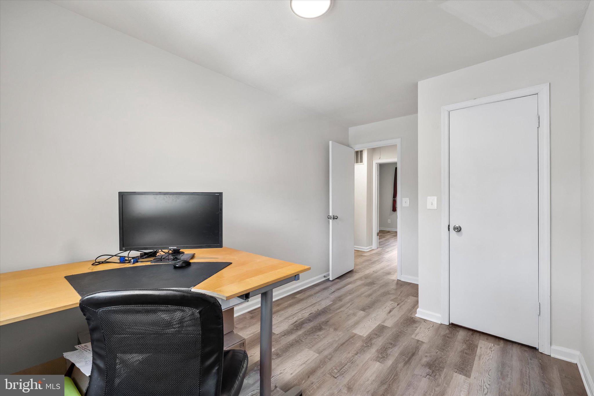 SPRING VALLEY - Residential