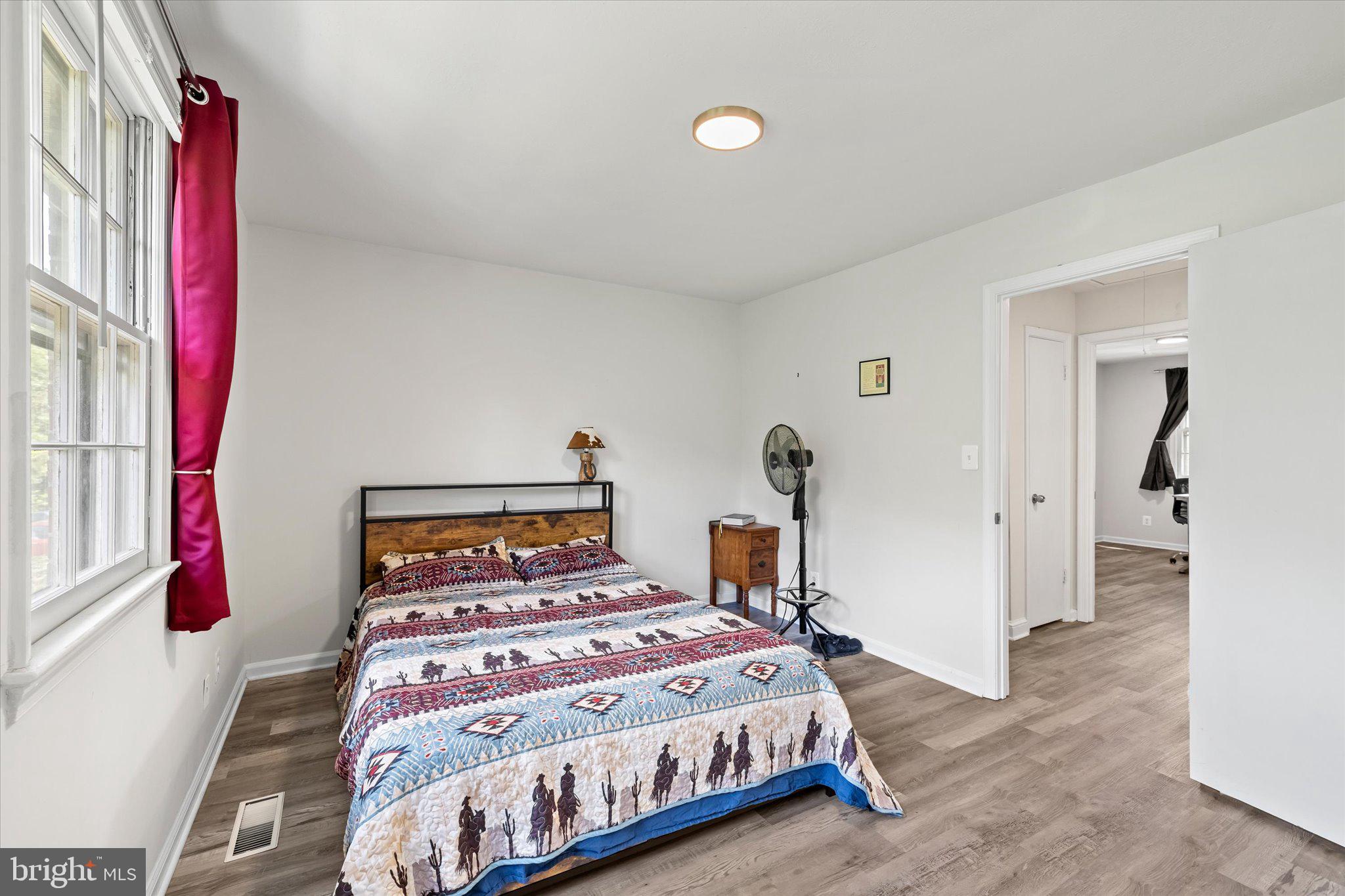 SPRING VALLEY - Residential