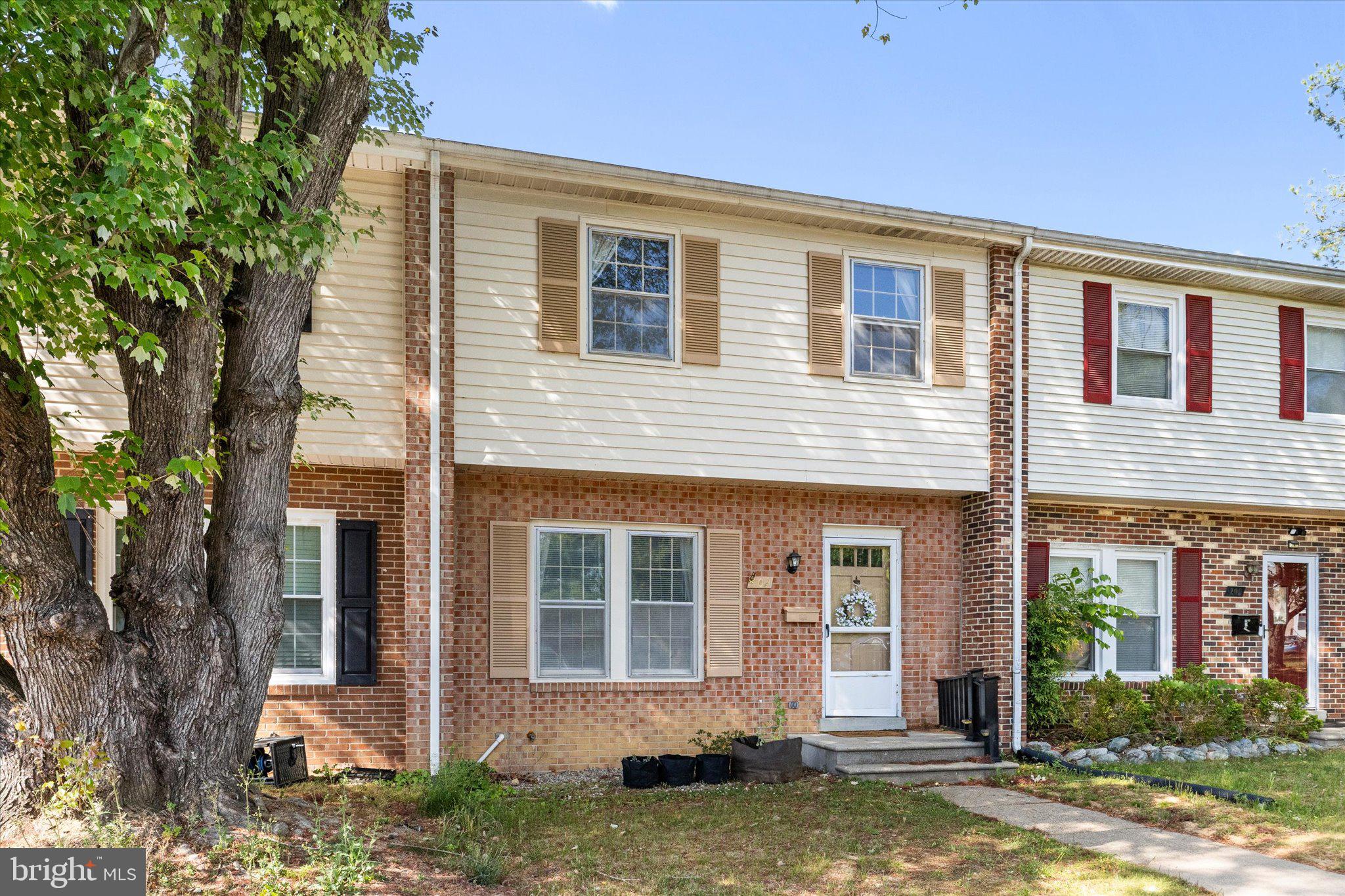 SPRING VALLEY - Residential