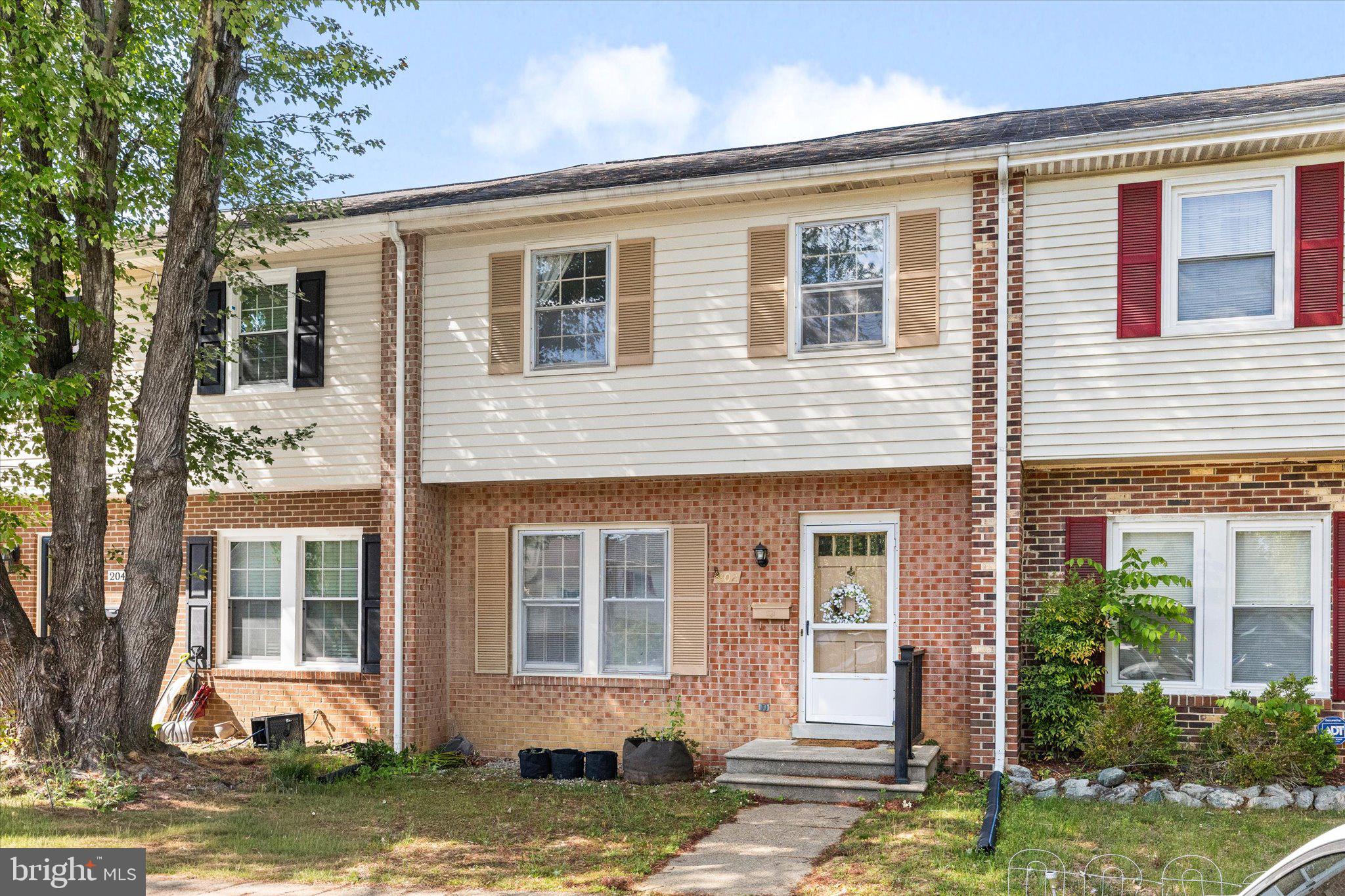 SPRING VALLEY - Residential