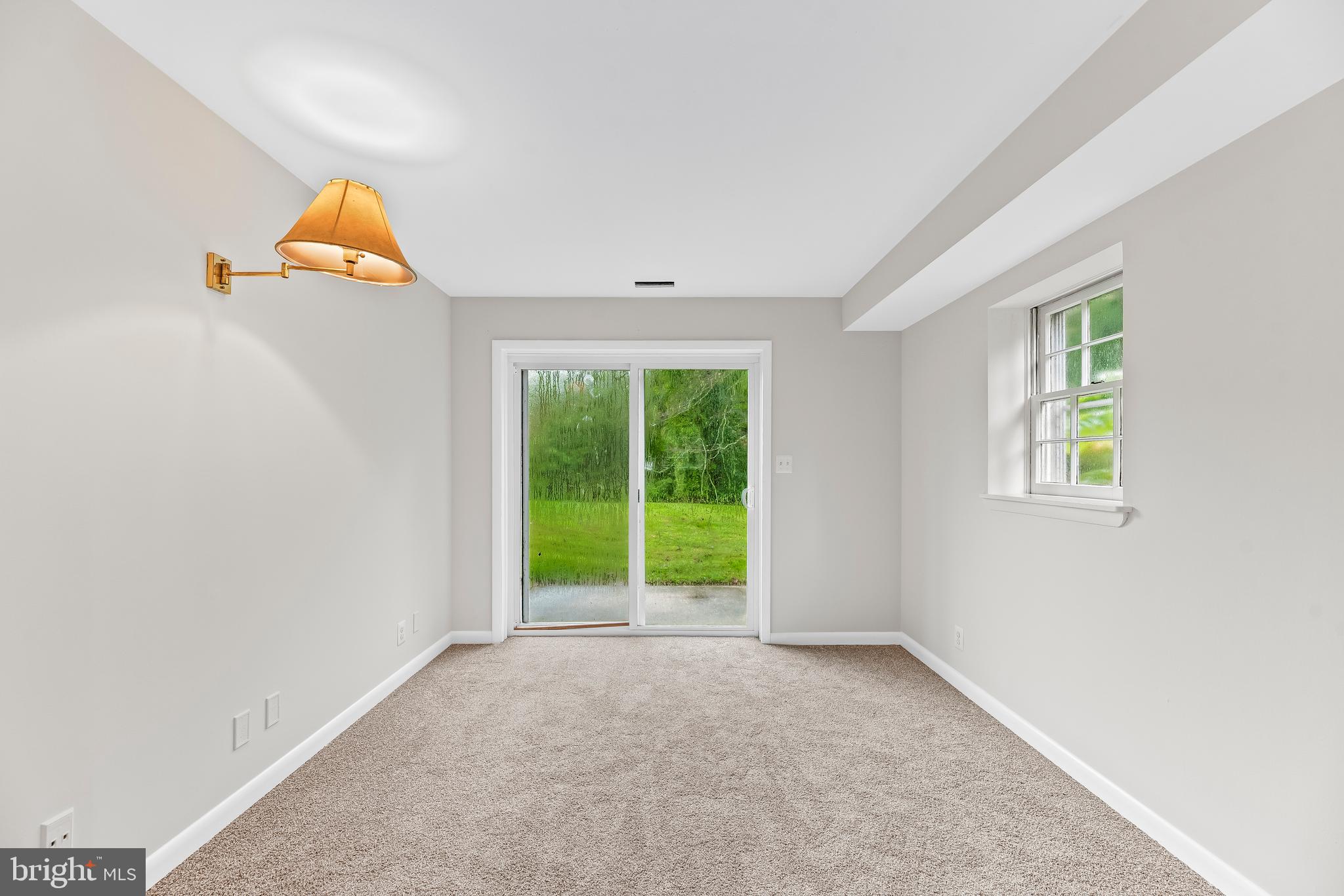 SUNDERLAND PARK - Residential Lease