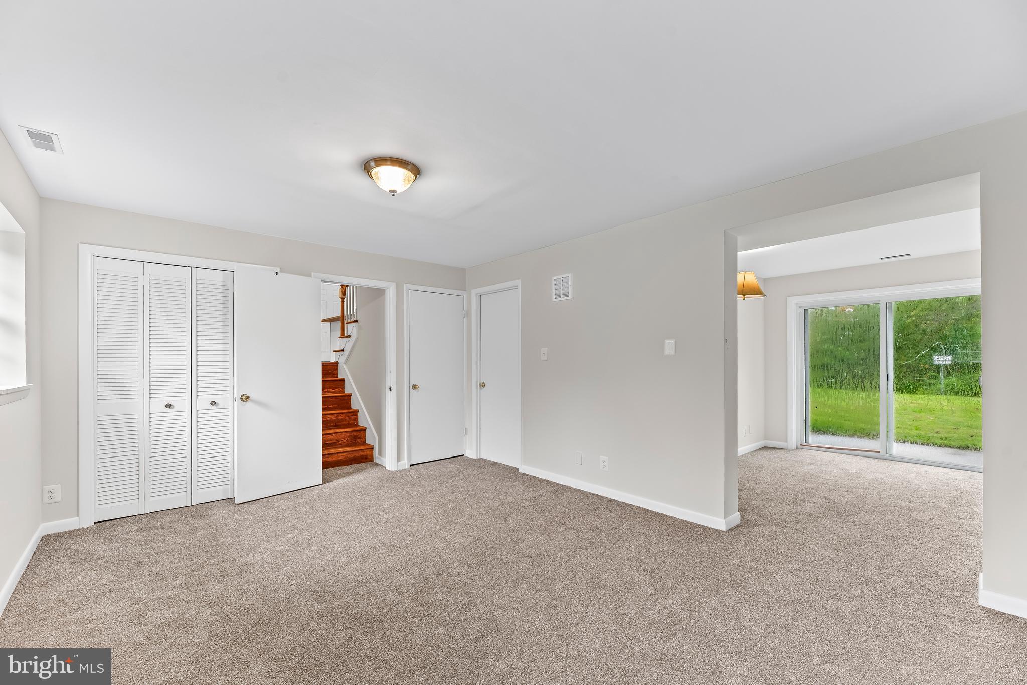 SUNDERLAND PARK - Residential Lease