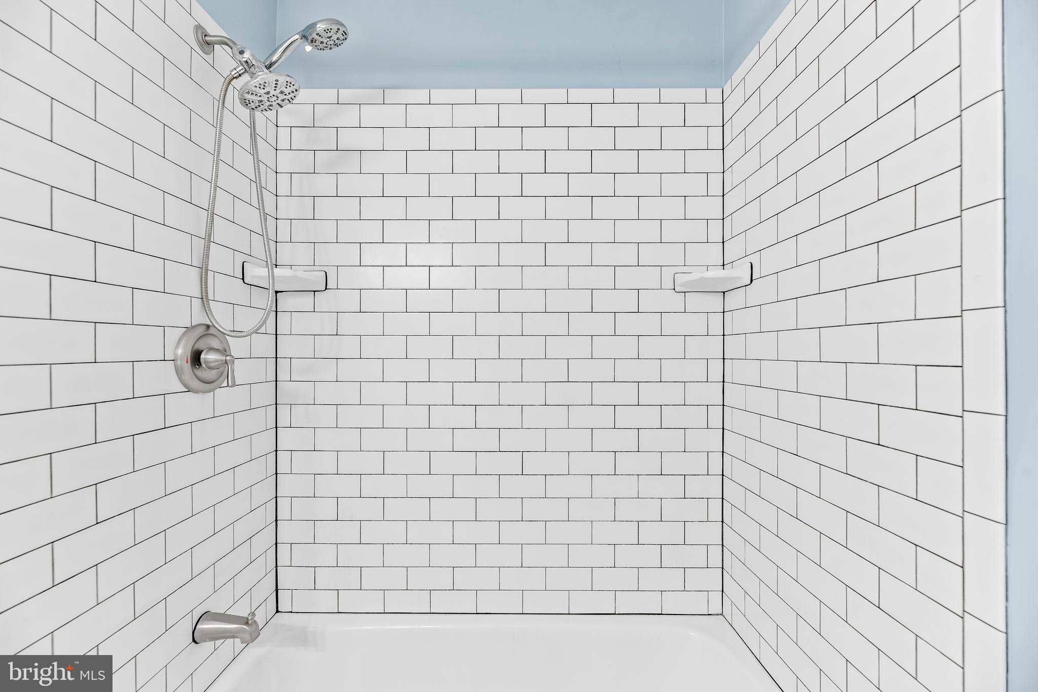 SUNDERLAND PARK - Residential Lease