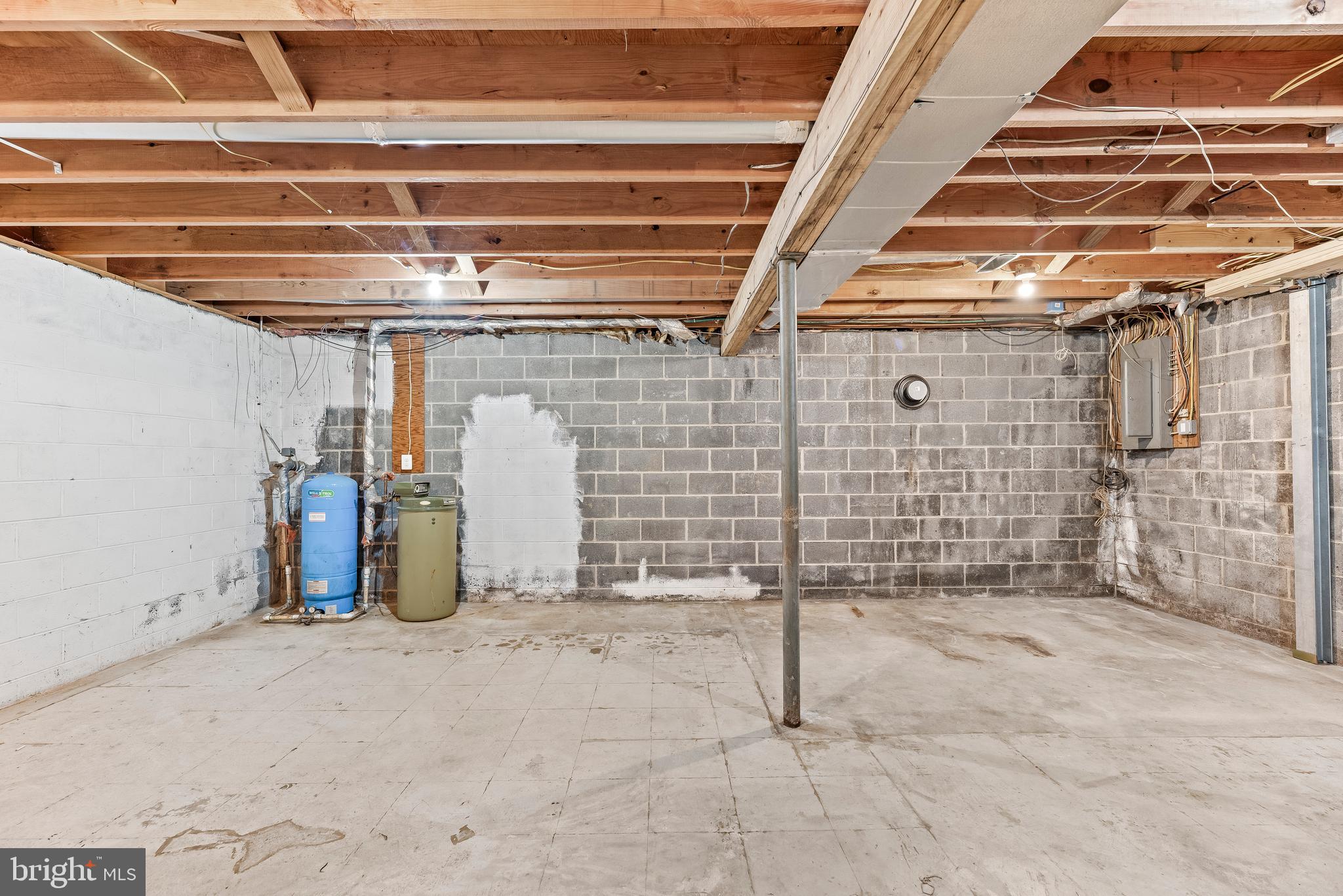 SUNDERLAND PARK - Residential Lease