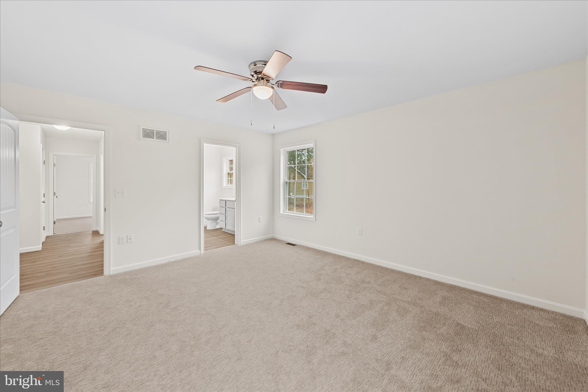 RIDGEWOOD CROSSING - Residential