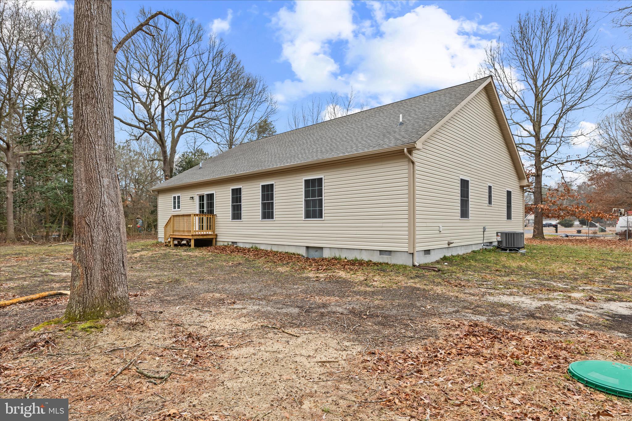 RIDGEWOOD CROSSING - Residential