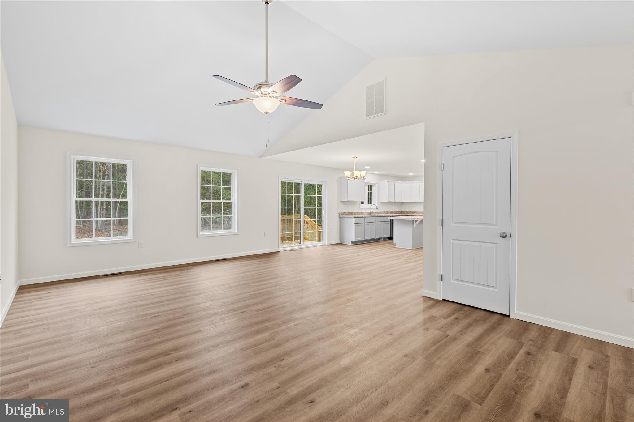 RIDGEWOOD CROSSING - Residential