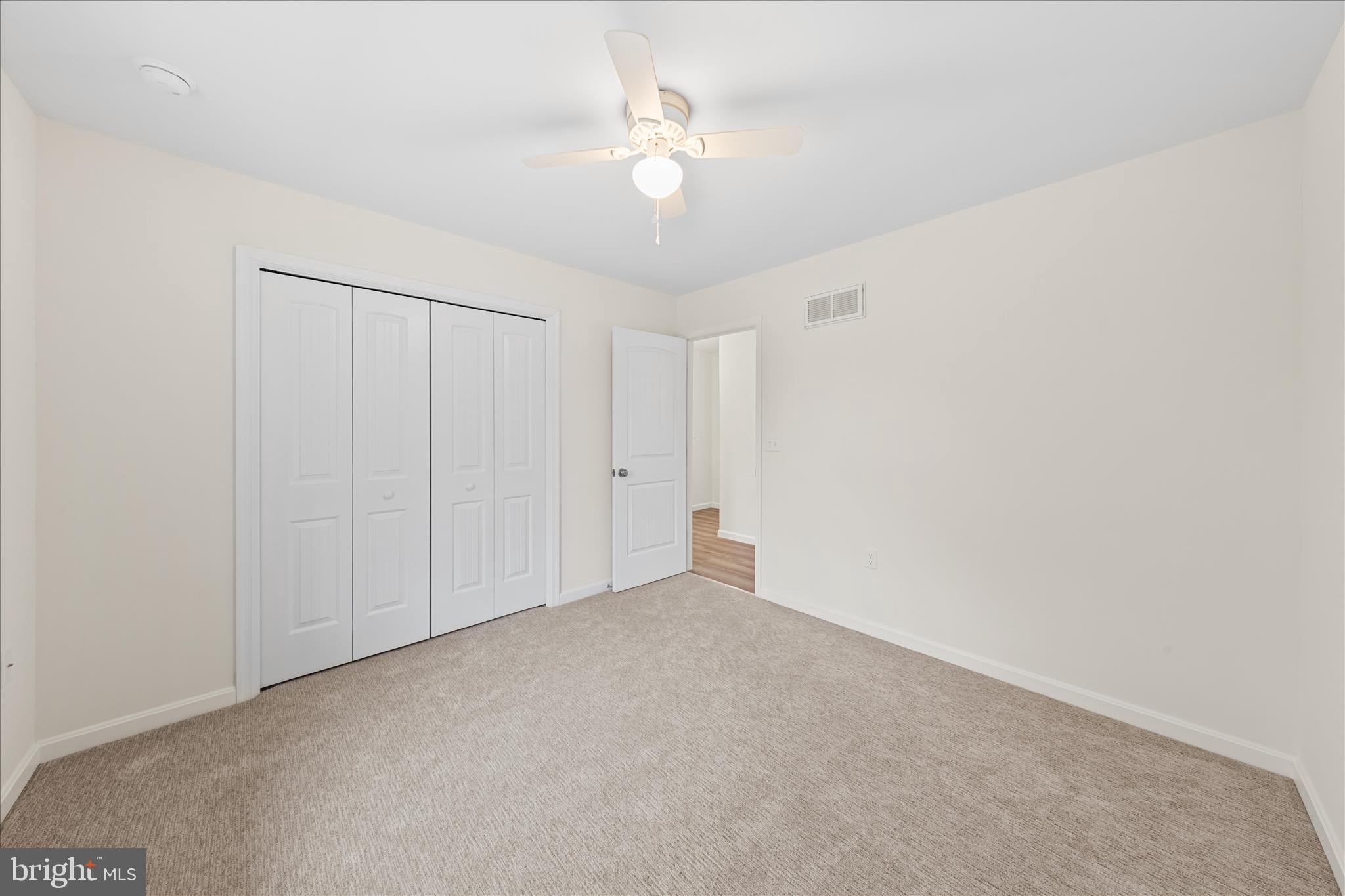 RIDGEWOOD CROSSING - Residential