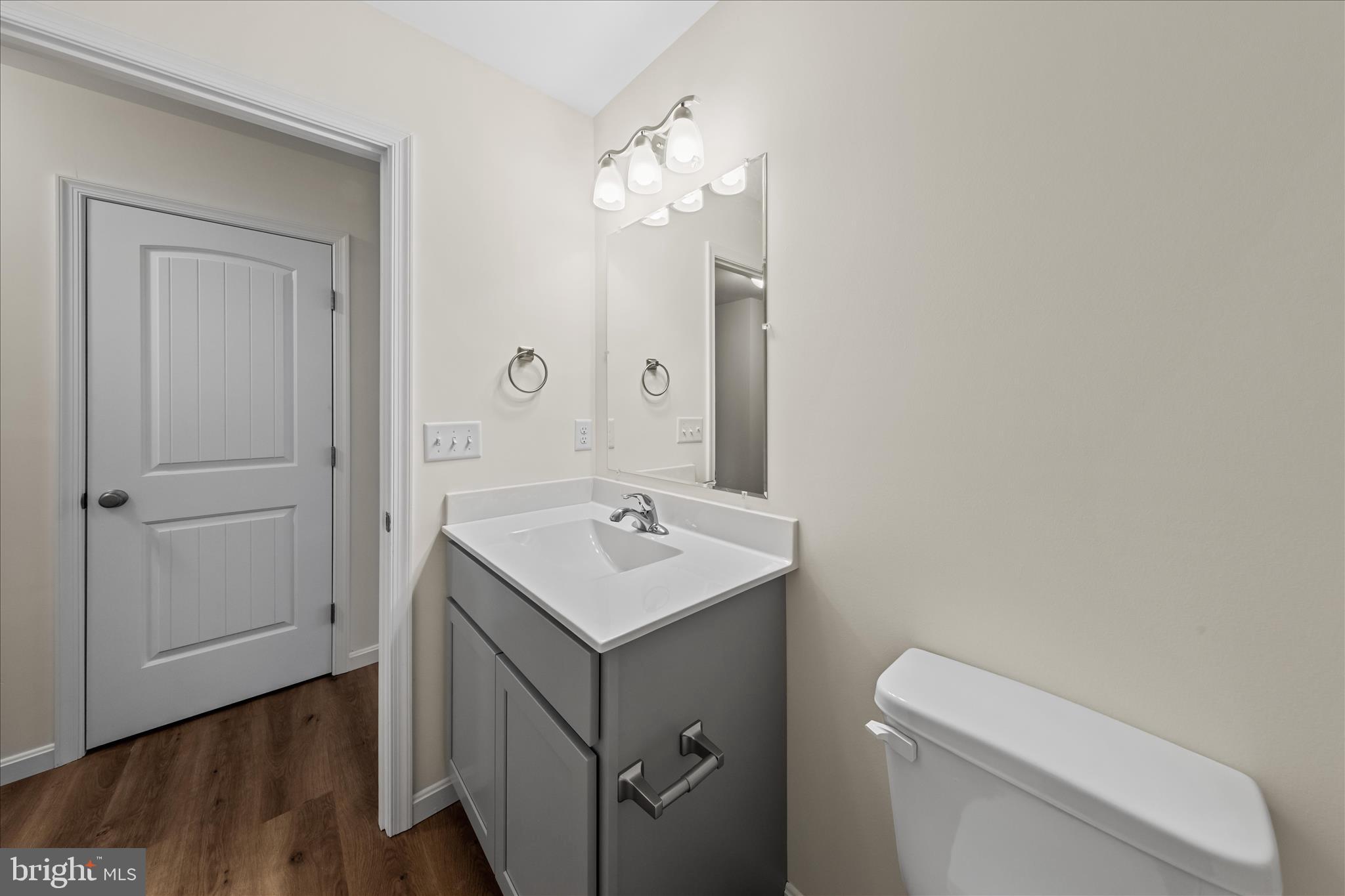 RIDGEWOOD CROSSING - Residential