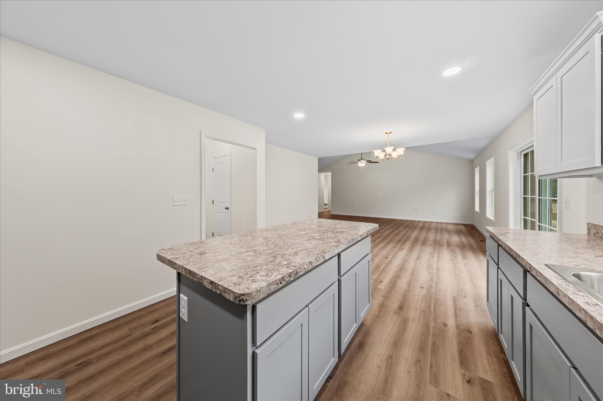 RIDGEWOOD CROSSING - Residential