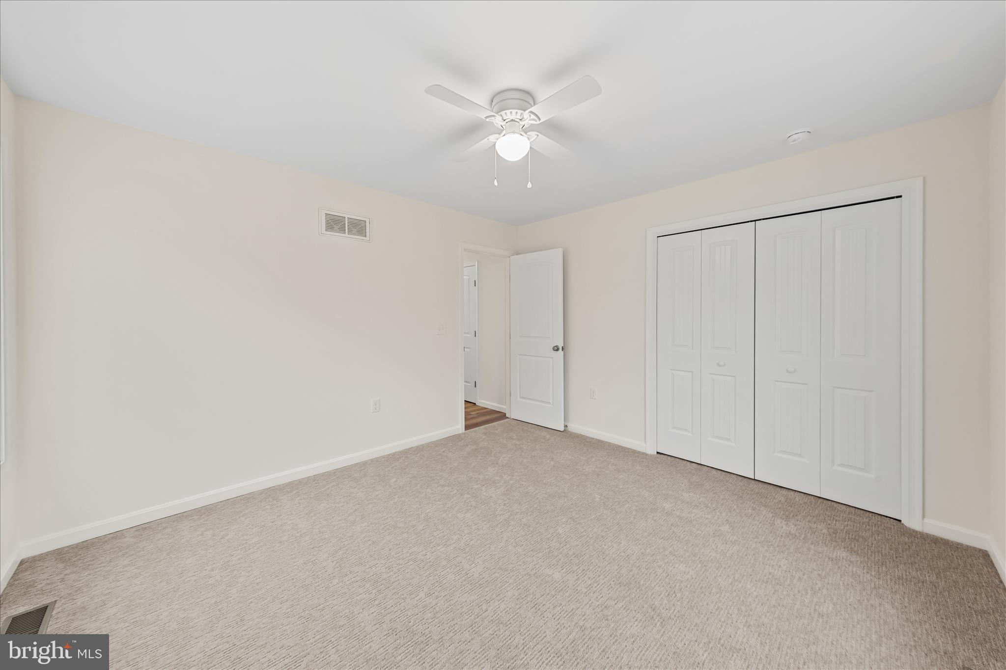 RIDGEWOOD CROSSING - Residential